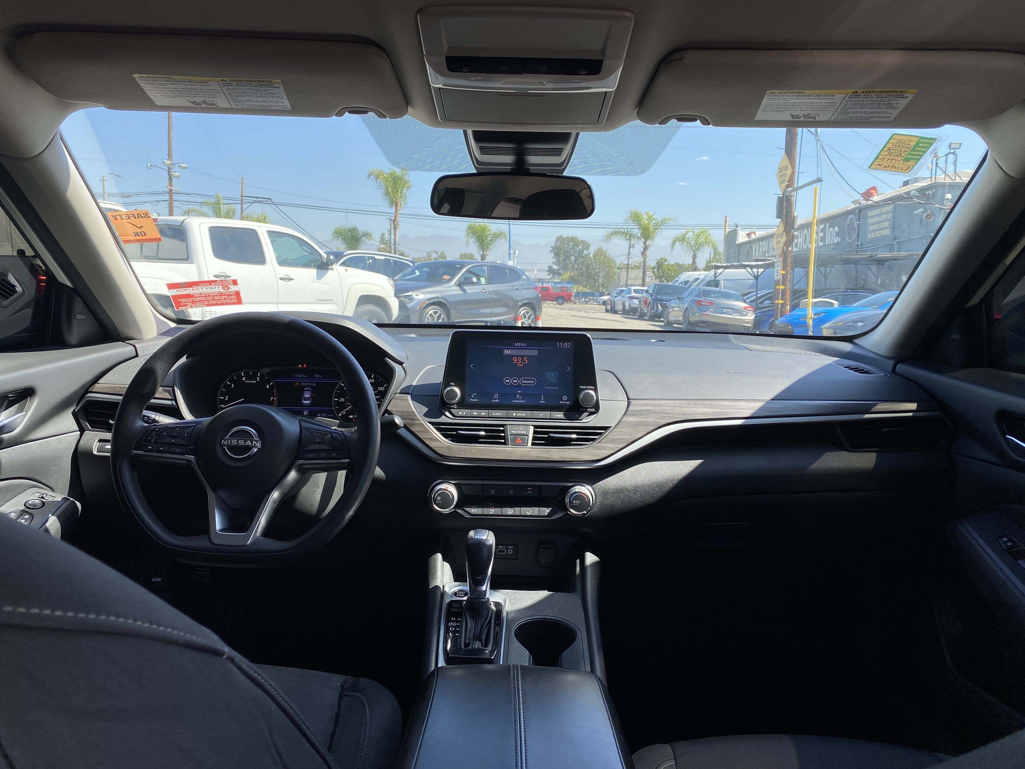 2025 Nissan Altima SV FWD