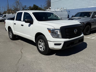 2022 Nissan Titan S