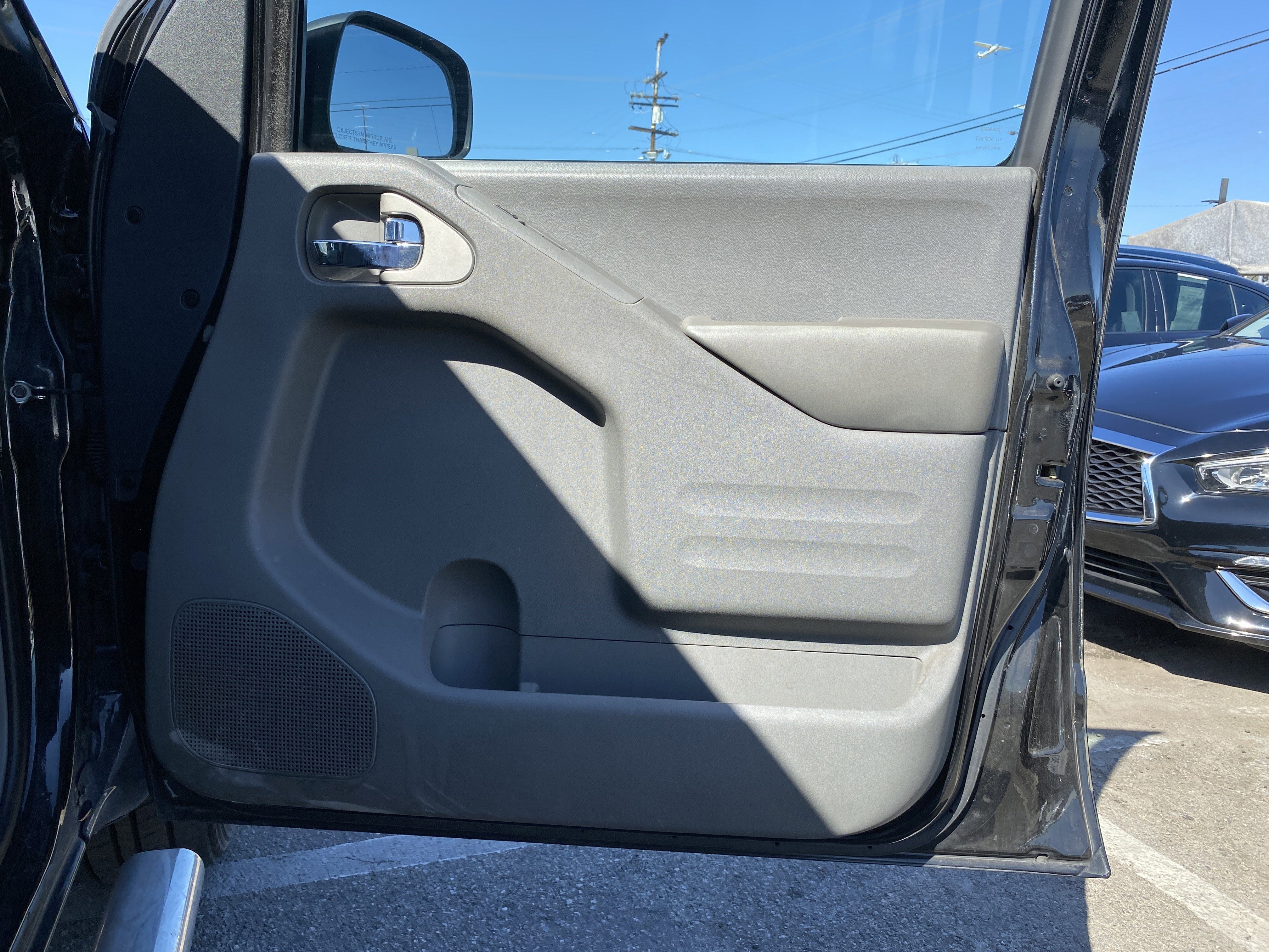 2018 Nissan Frontier SV V6