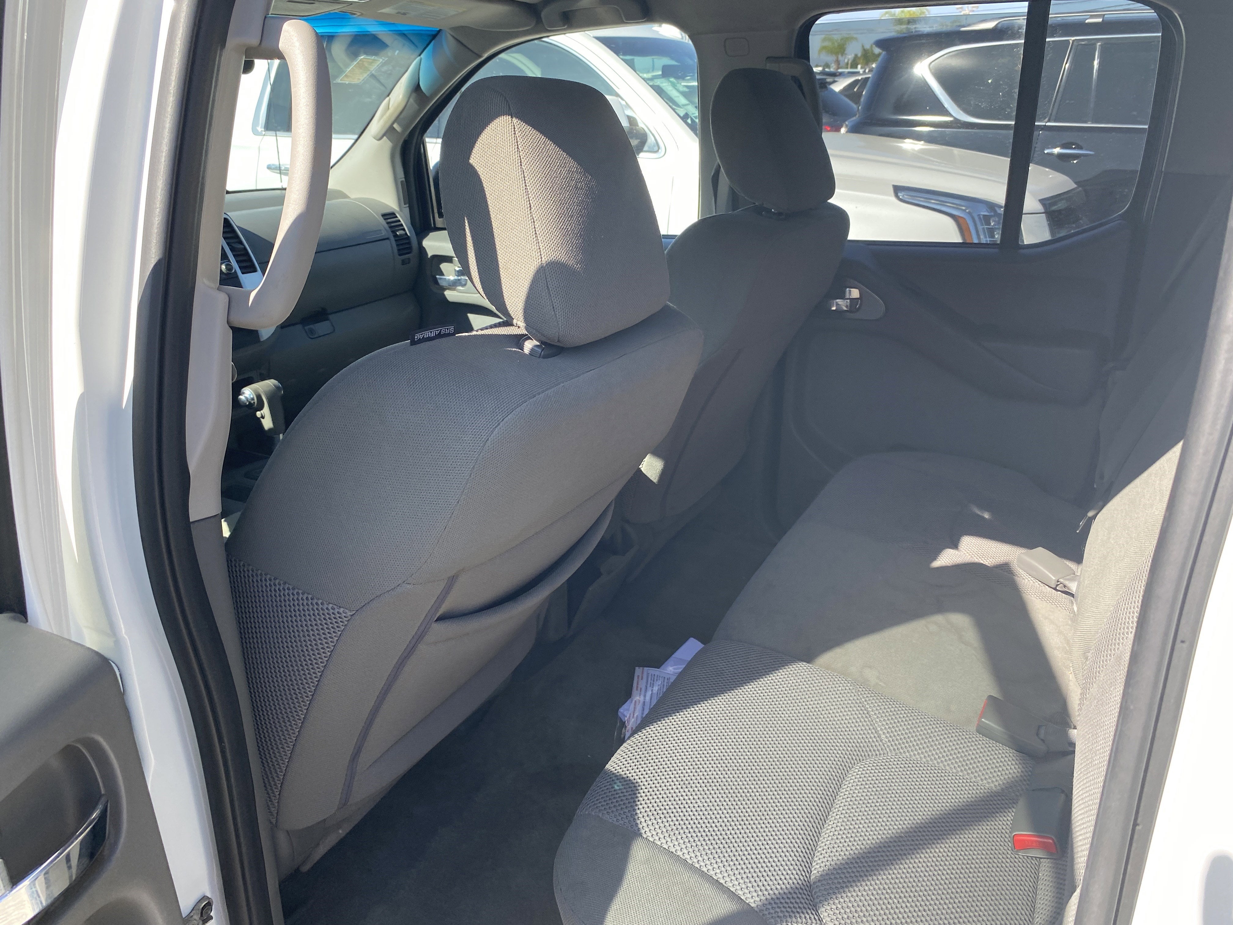 2018 Nissan Frontier SV V6