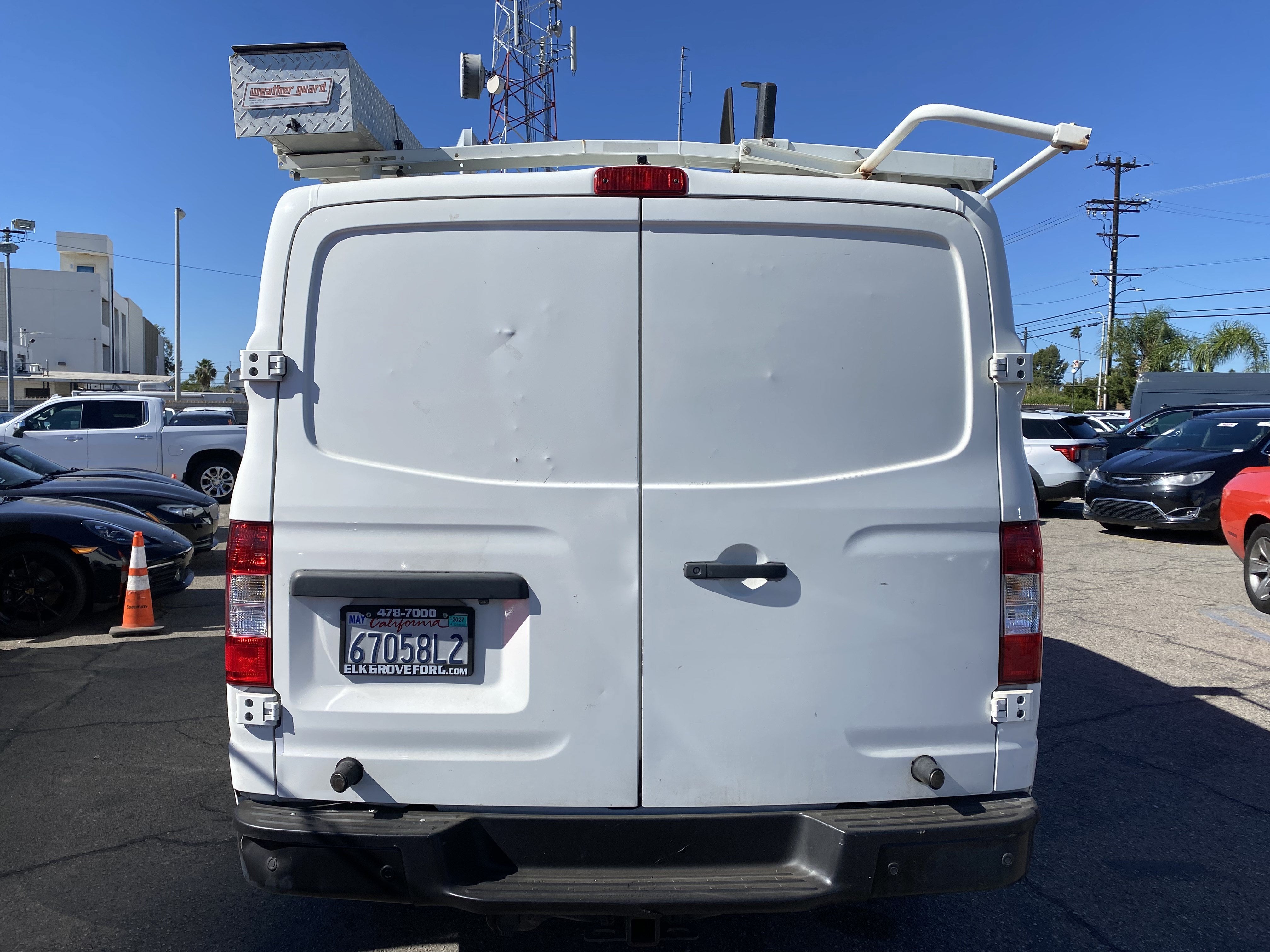 2018 Nissan NV Cargo NV2500 HD STANDARD ROOF V