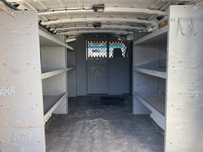 2018 Nissan NV Cargo NV2500 HD STANDARD ROOF V