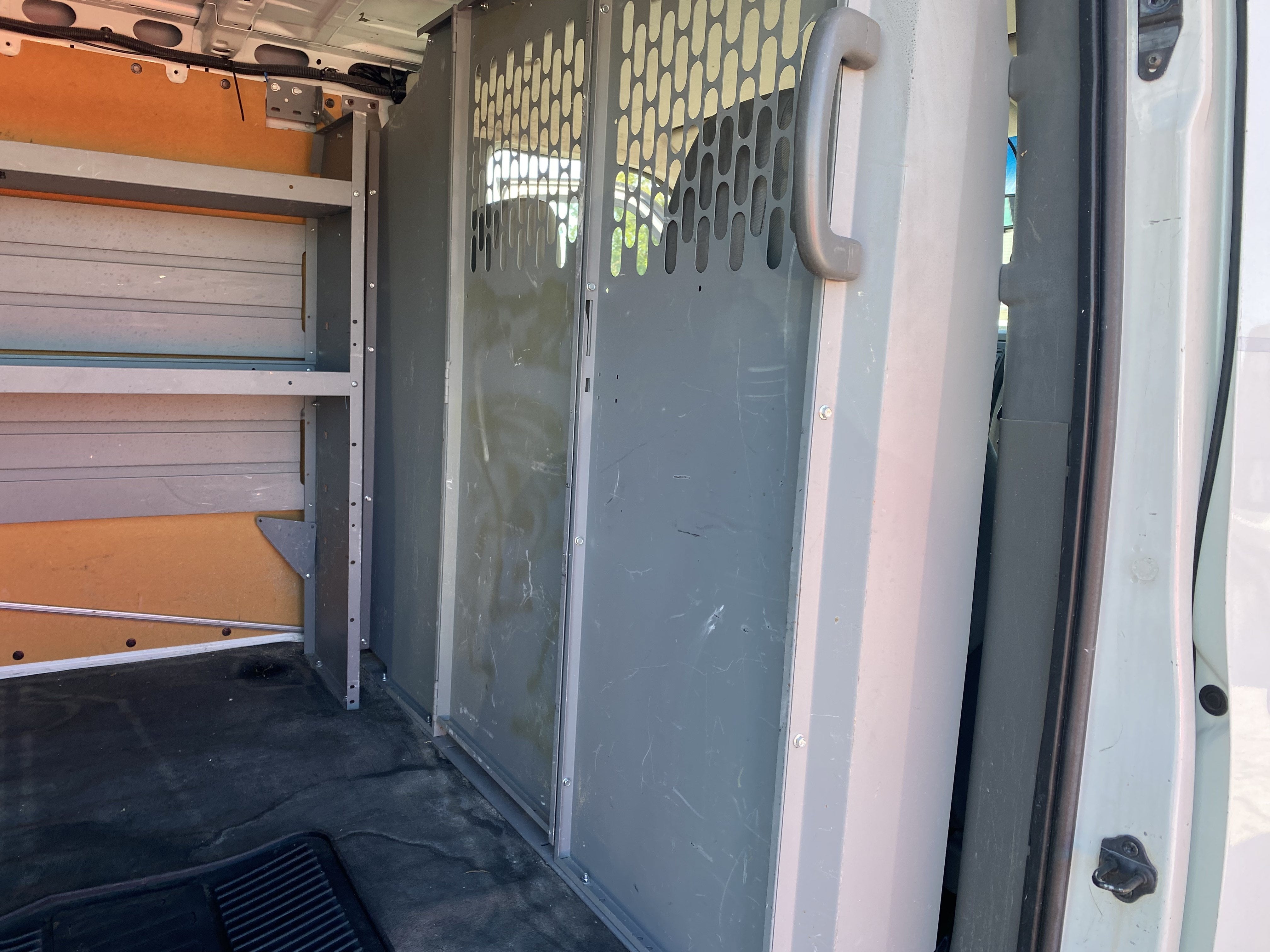 2018 Nissan NV Cargo NV2500 HD STANDARD ROOF V
