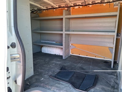 2018 Nissan NV Cargo NV2500 HD STANDARD ROOF V
