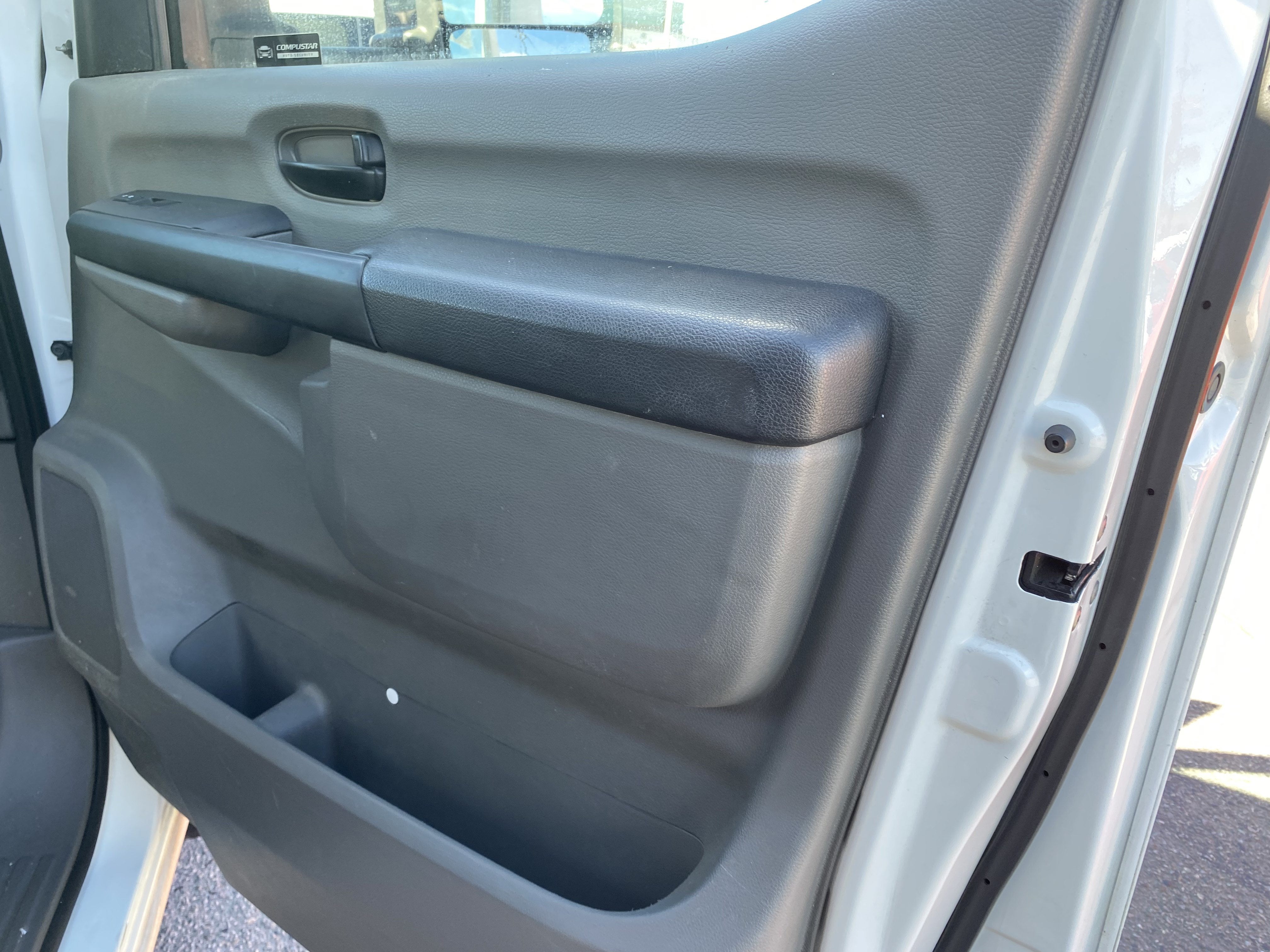 2018 Nissan NV Cargo NV2500 HD STANDARD ROOF V