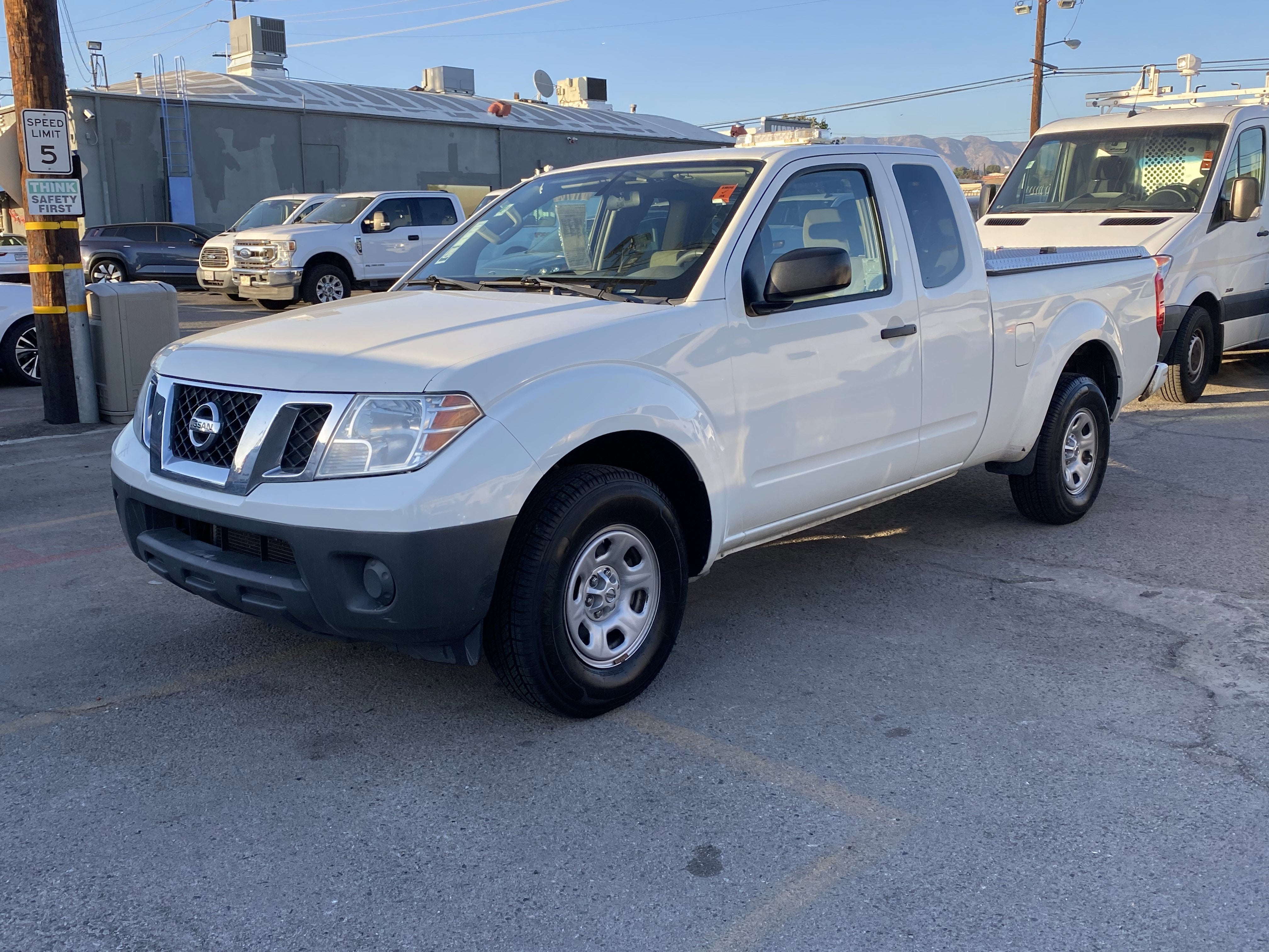 2019 Nissan Frontier S