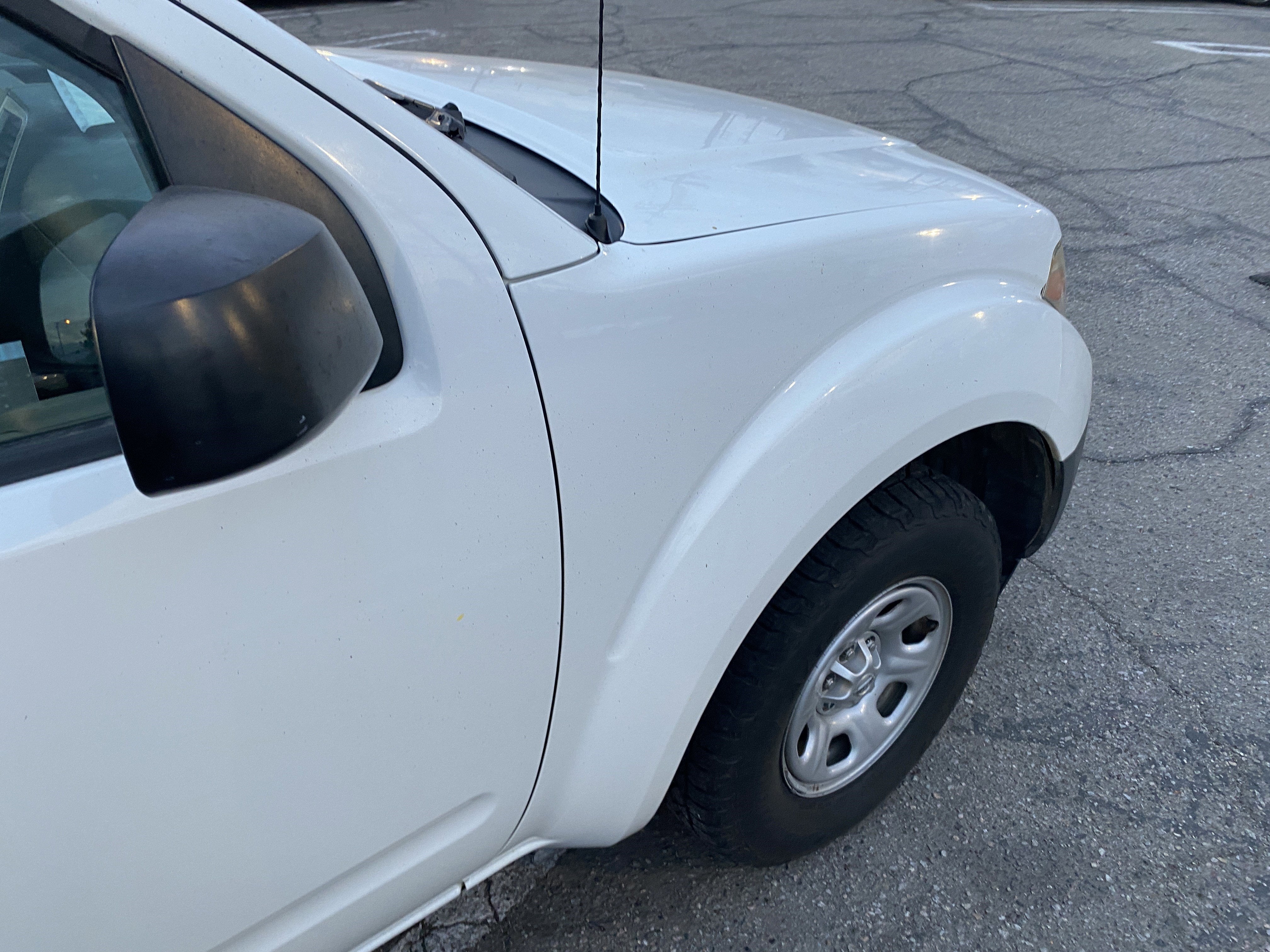2019 Nissan Frontier S