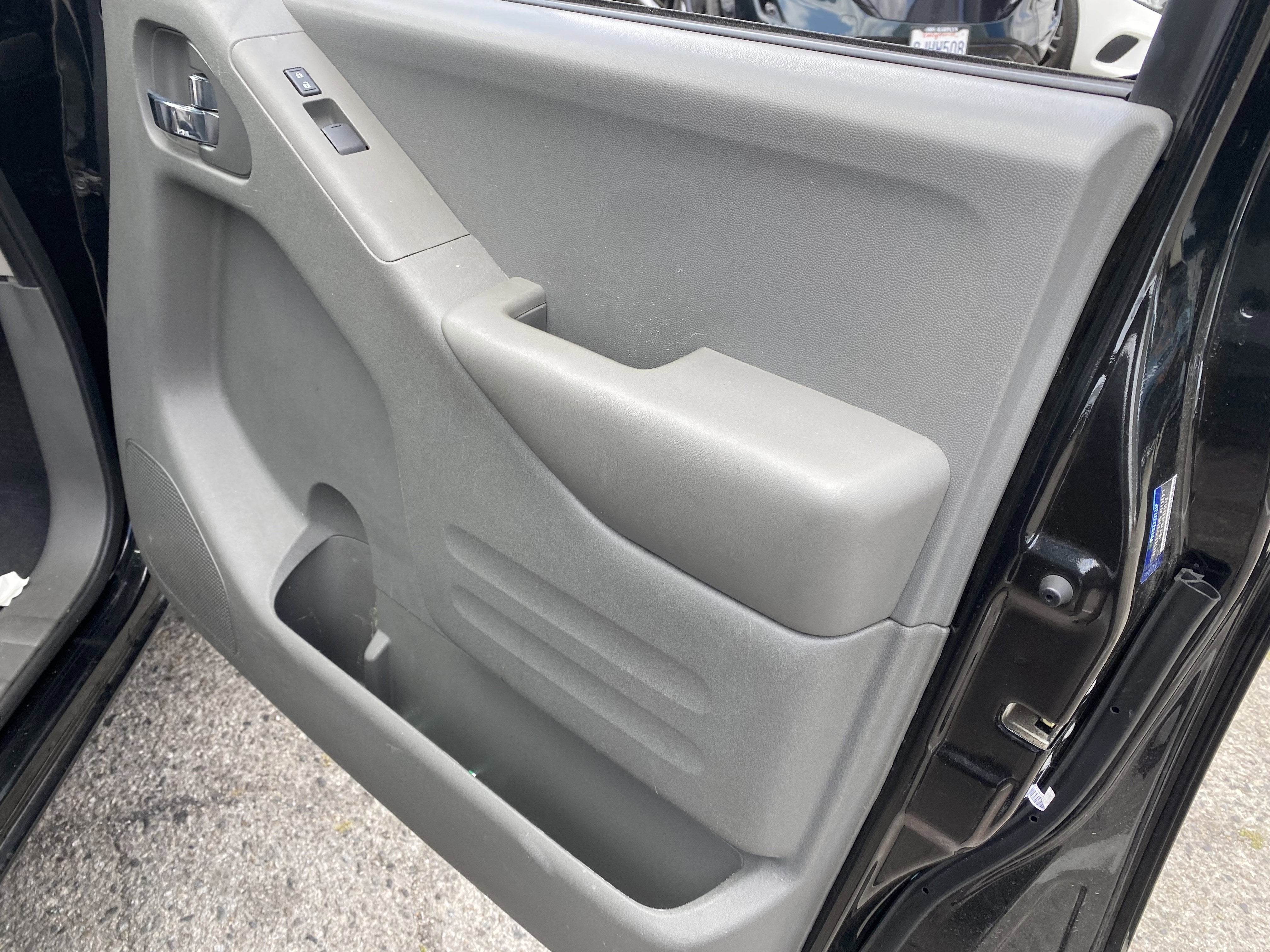 2020 Nissan Frontier SV