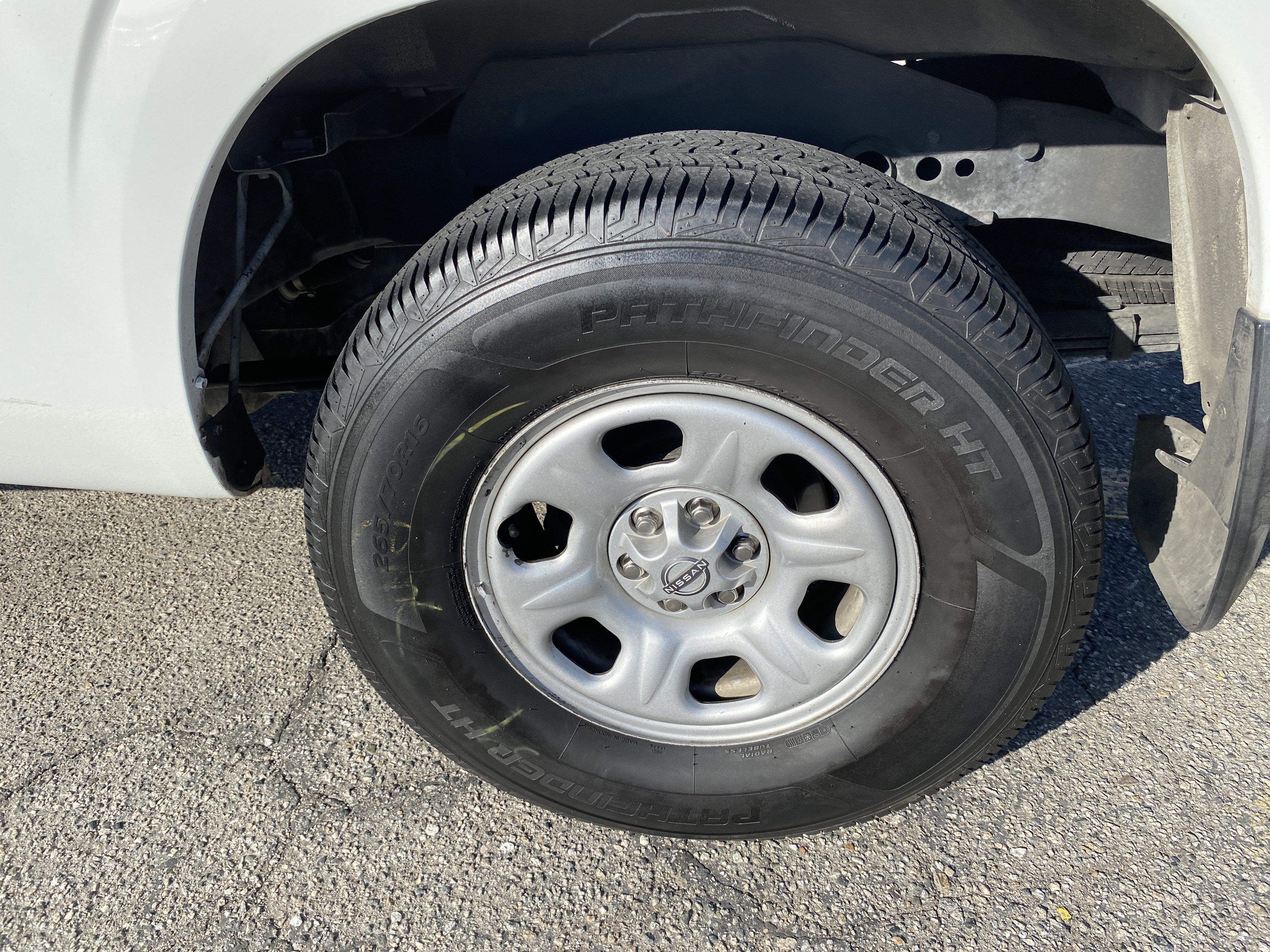 2024 Nissan Frontier KING CAB 4X2 S