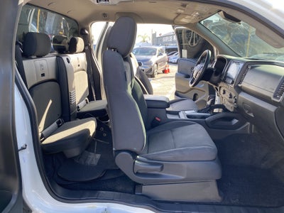 2024 Nissan Frontier KING CAB 4X2 S