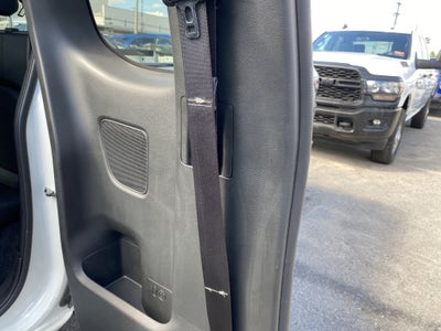 2024 Nissan Frontier KING CAB 4X2 S