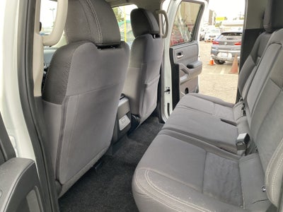 2023 Nissan Frontier CREW CAB 4X2 SV AUTO