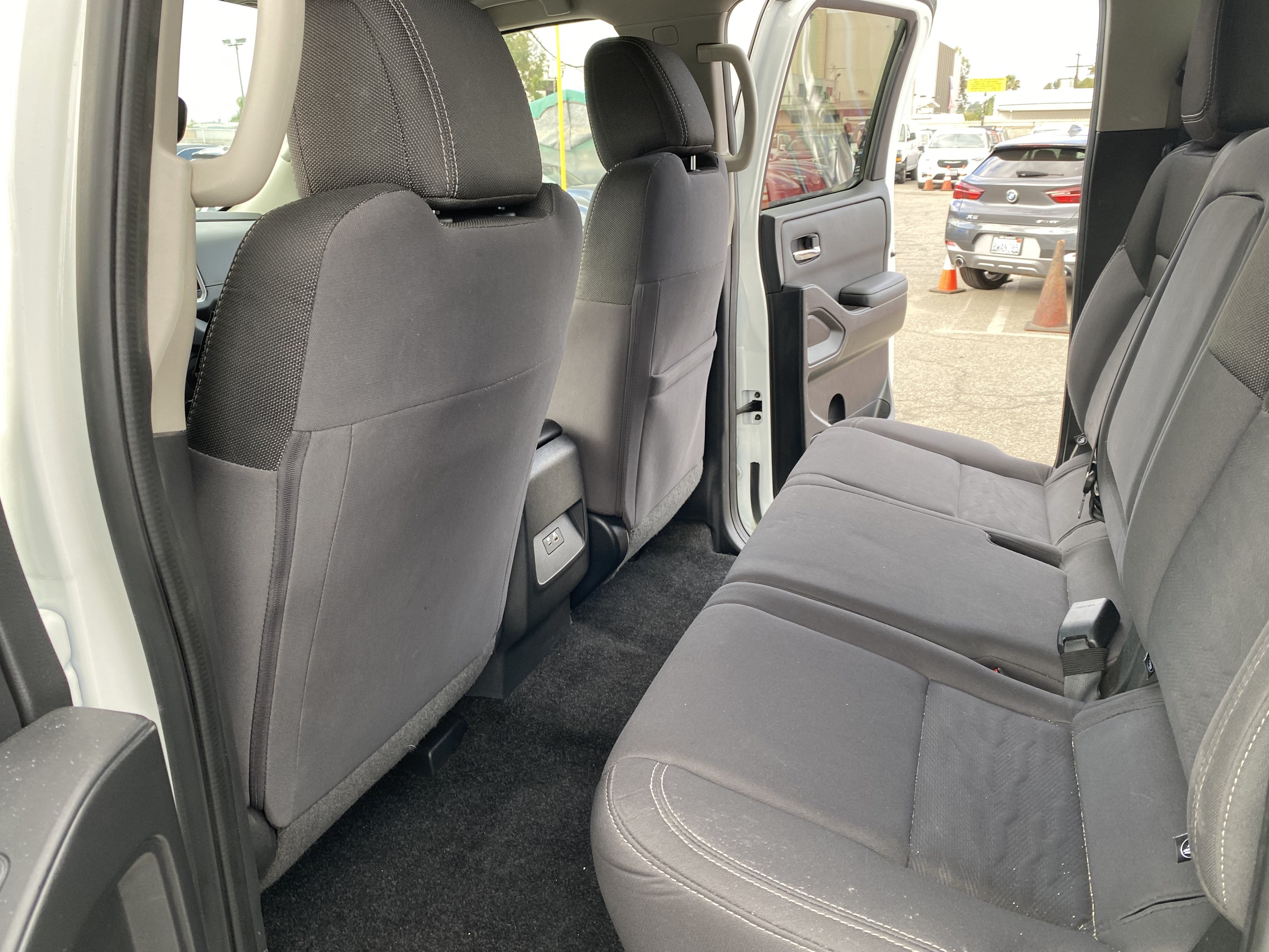 2023 Nissan Frontier CREW CAB 4X2 SV AUTO