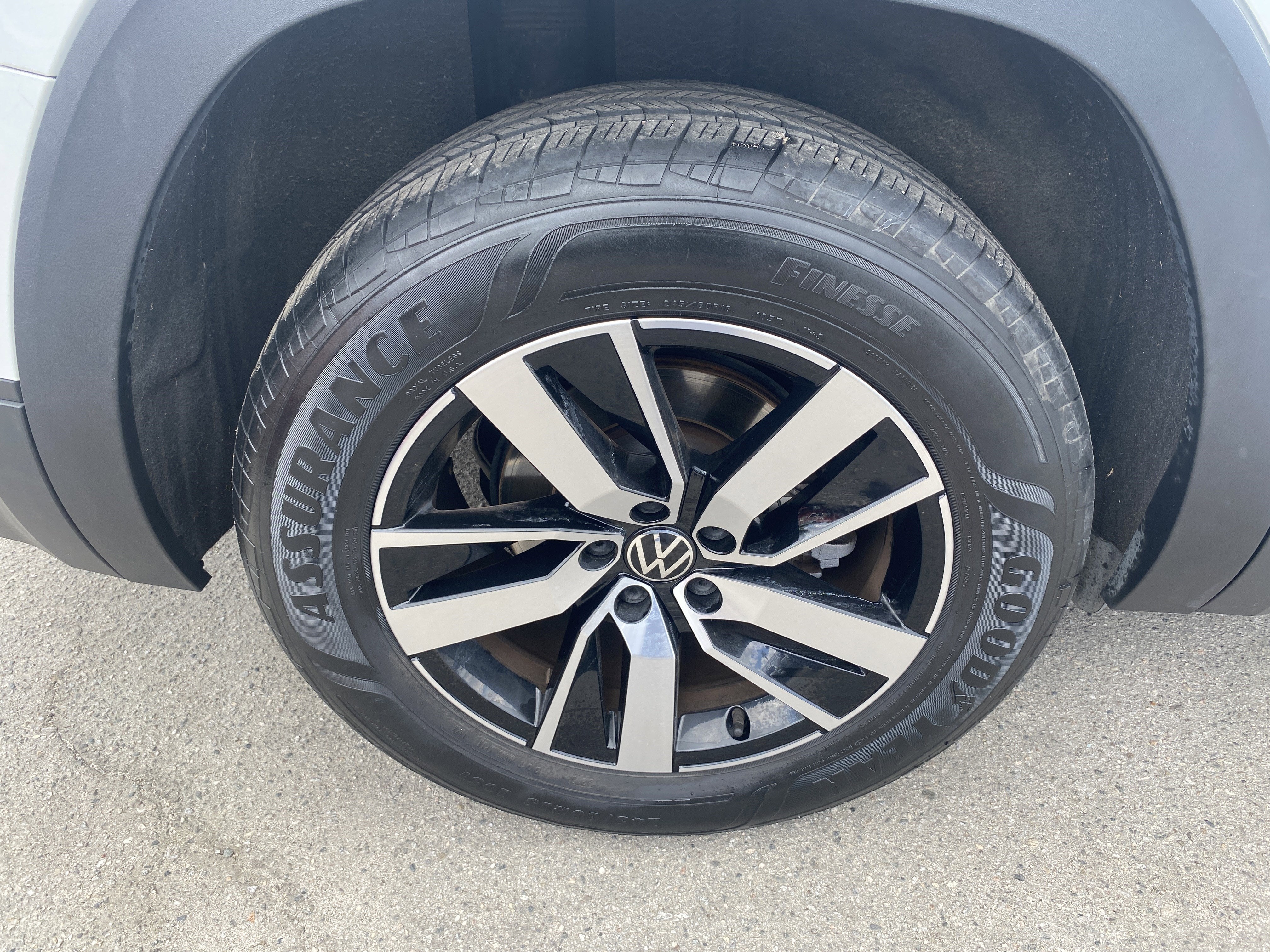 2022 Volkswagen Atlas 2.0T SE