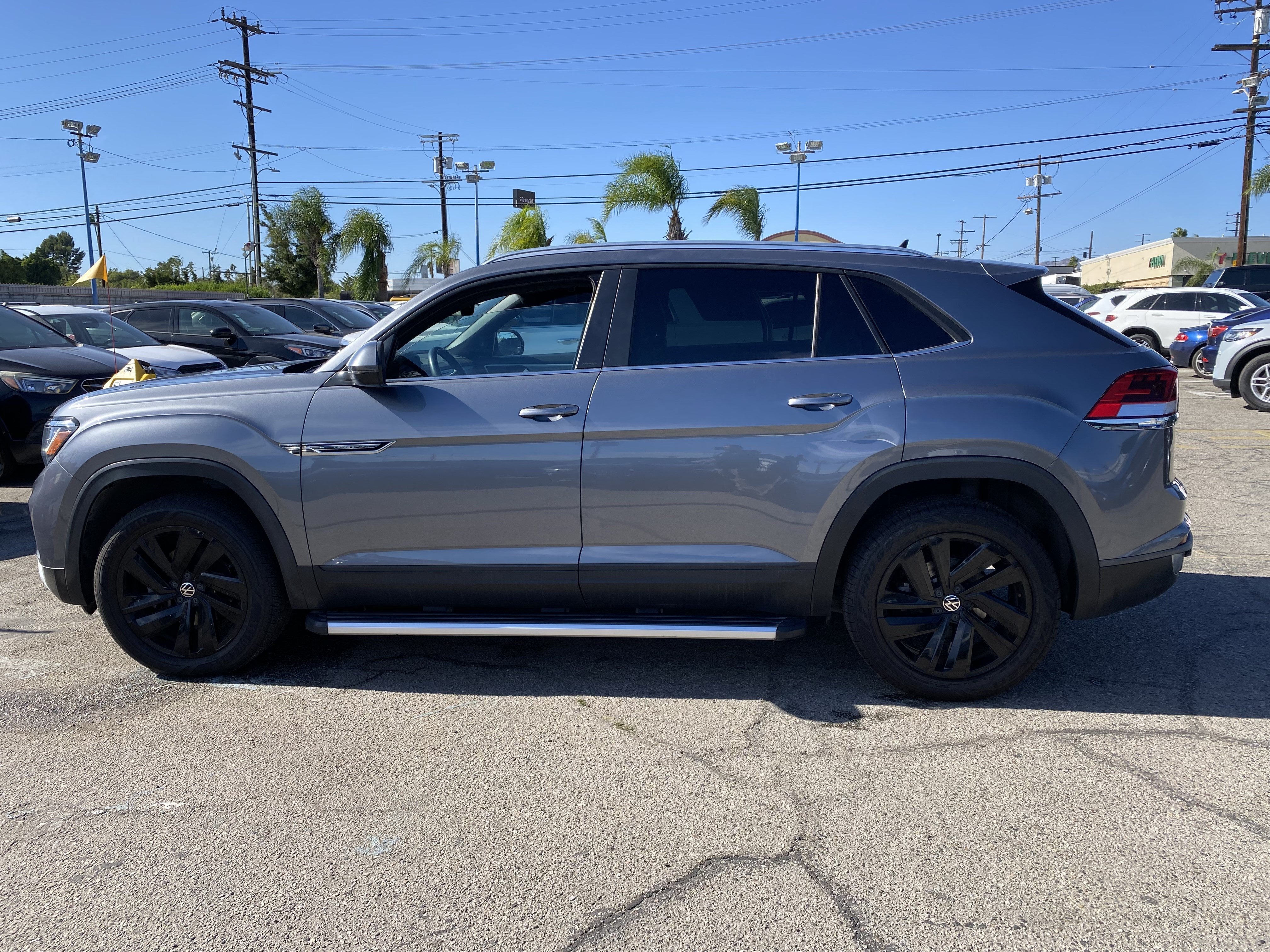 2023 Volkswagen Atlas Cross Sport 2.0T SE W/TECHNOLOGY FWD