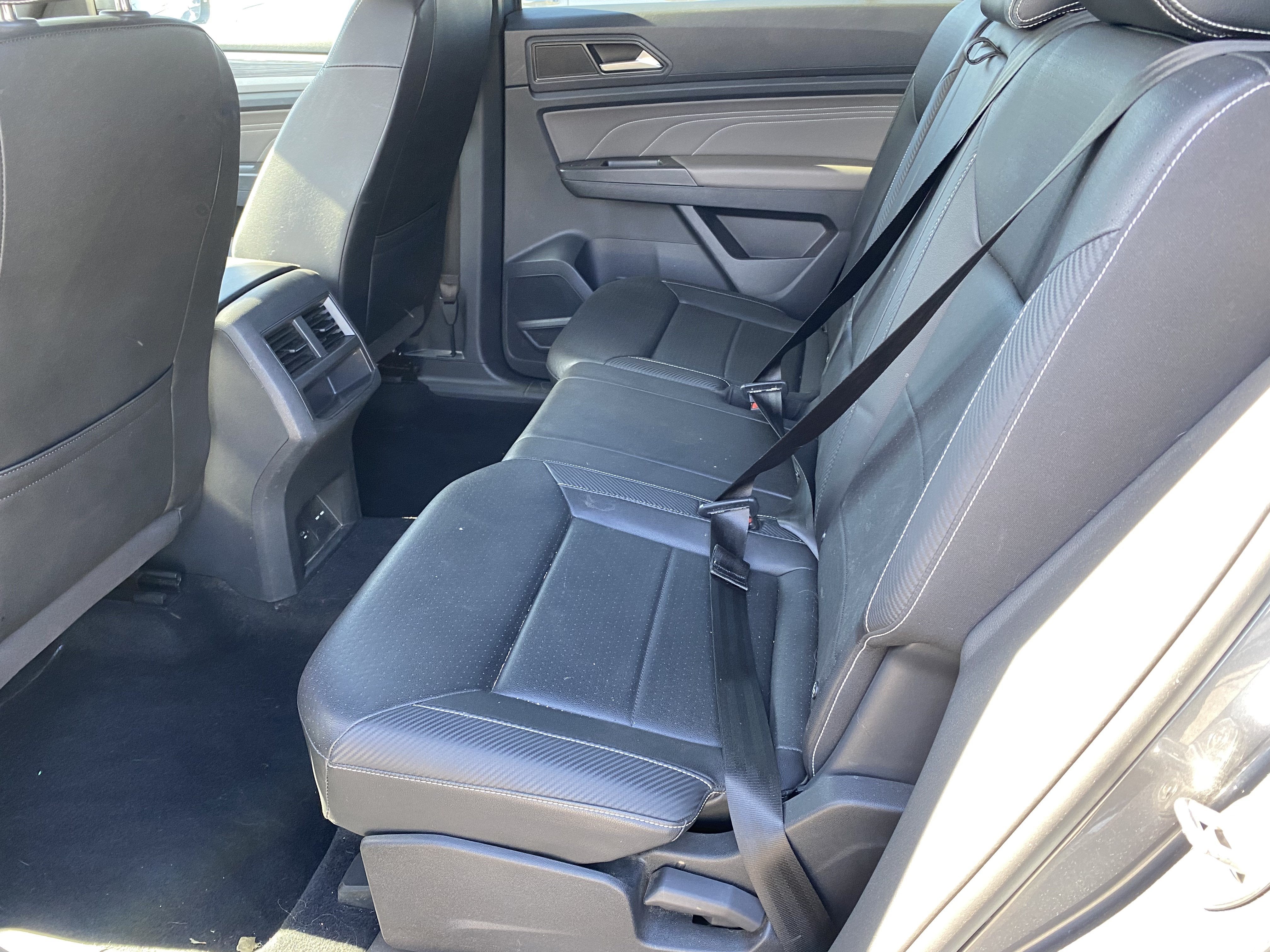 2023 Volkswagen Atlas Cross Sport 2.0T SE W/TECHNOLOGY FWD