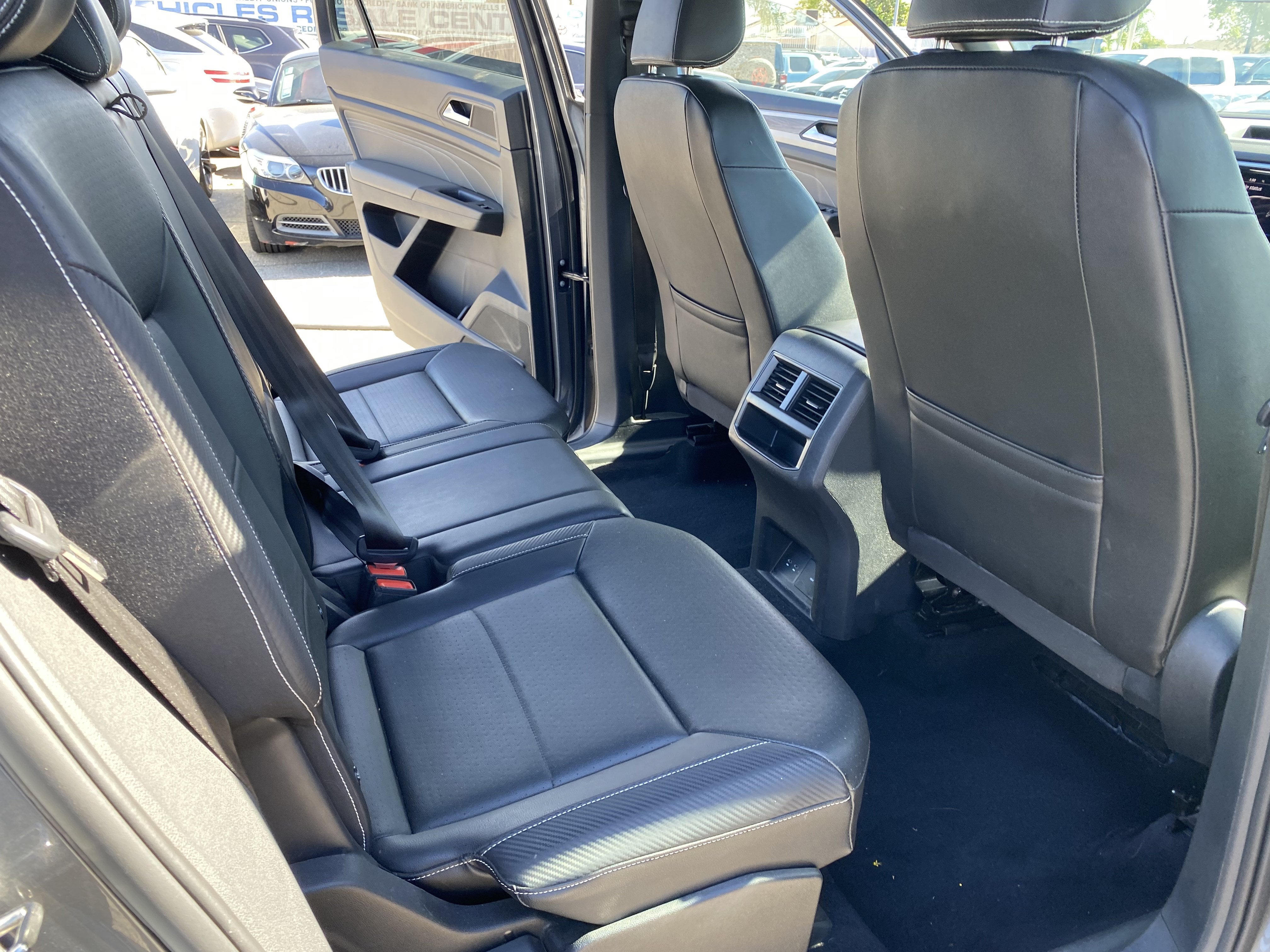 2023 Volkswagen Atlas Cross Sport 2.0T SE W/TECHNOLOGY FWD
