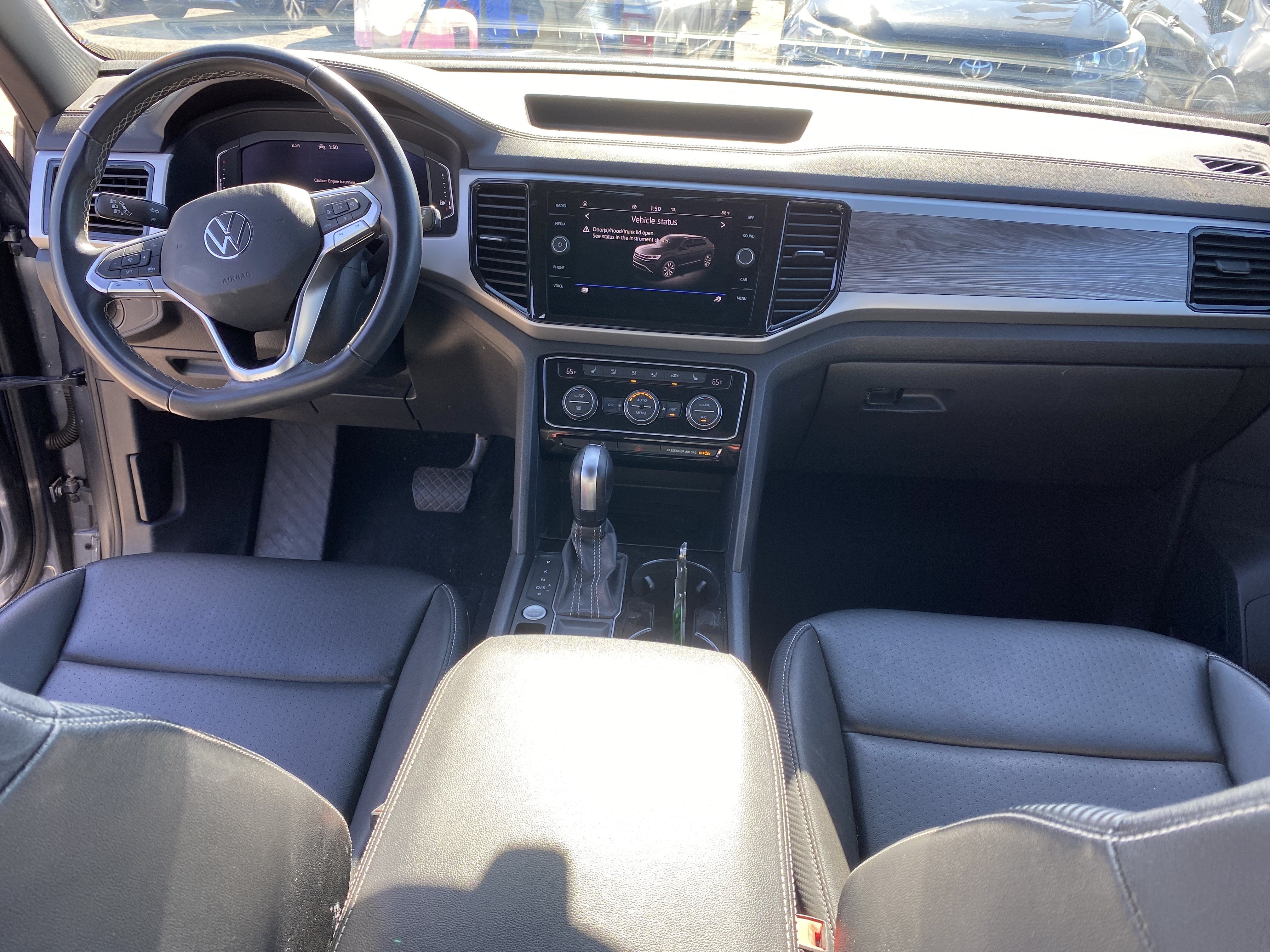 2023 Volkswagen Atlas Cross Sport 2.0T SE W/TECHNOLOGY FWD