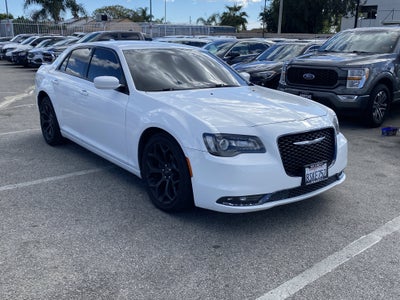 2019 Chrysler 300 300S