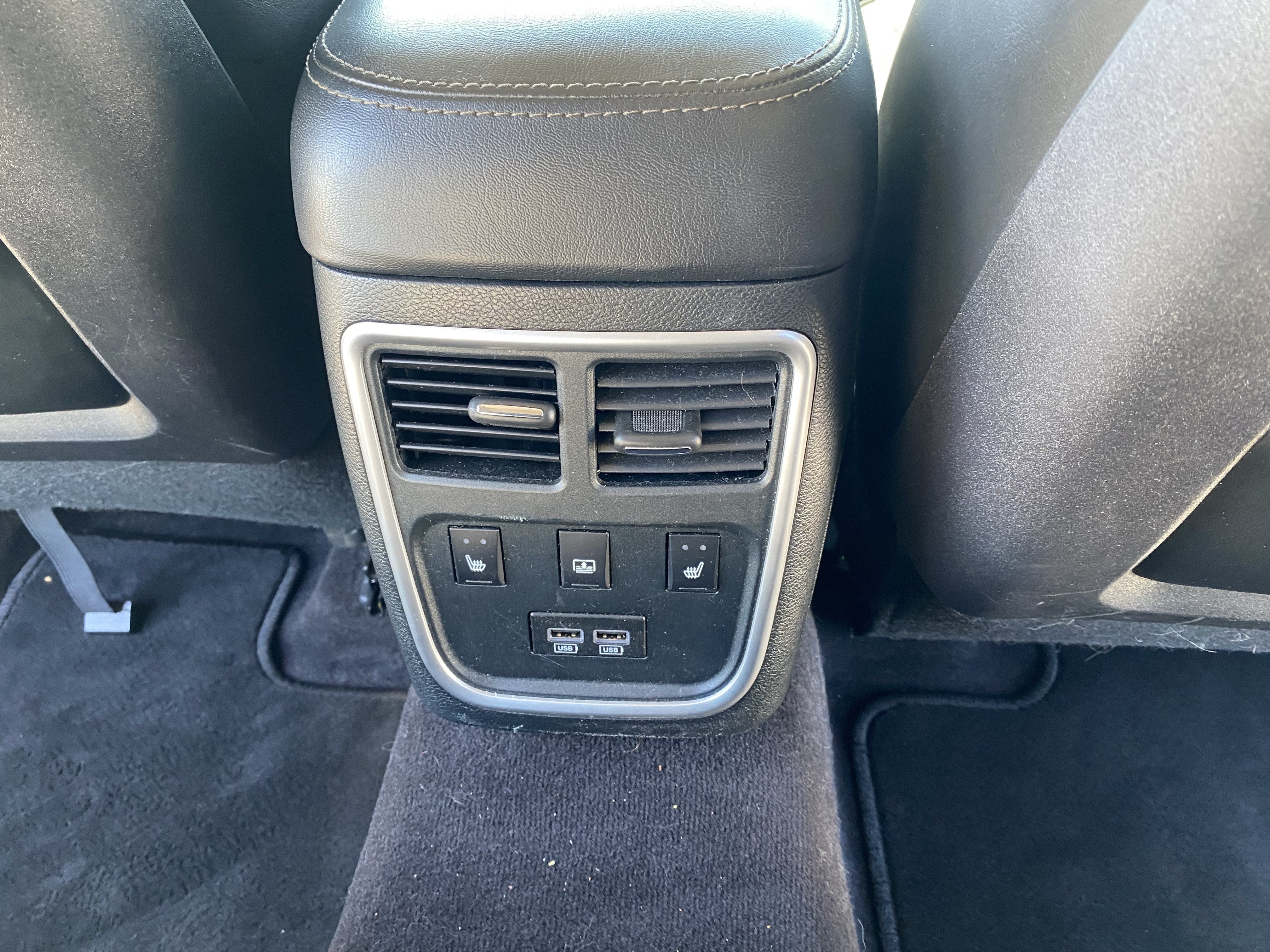 2017 Chrysler 300 300C RWD