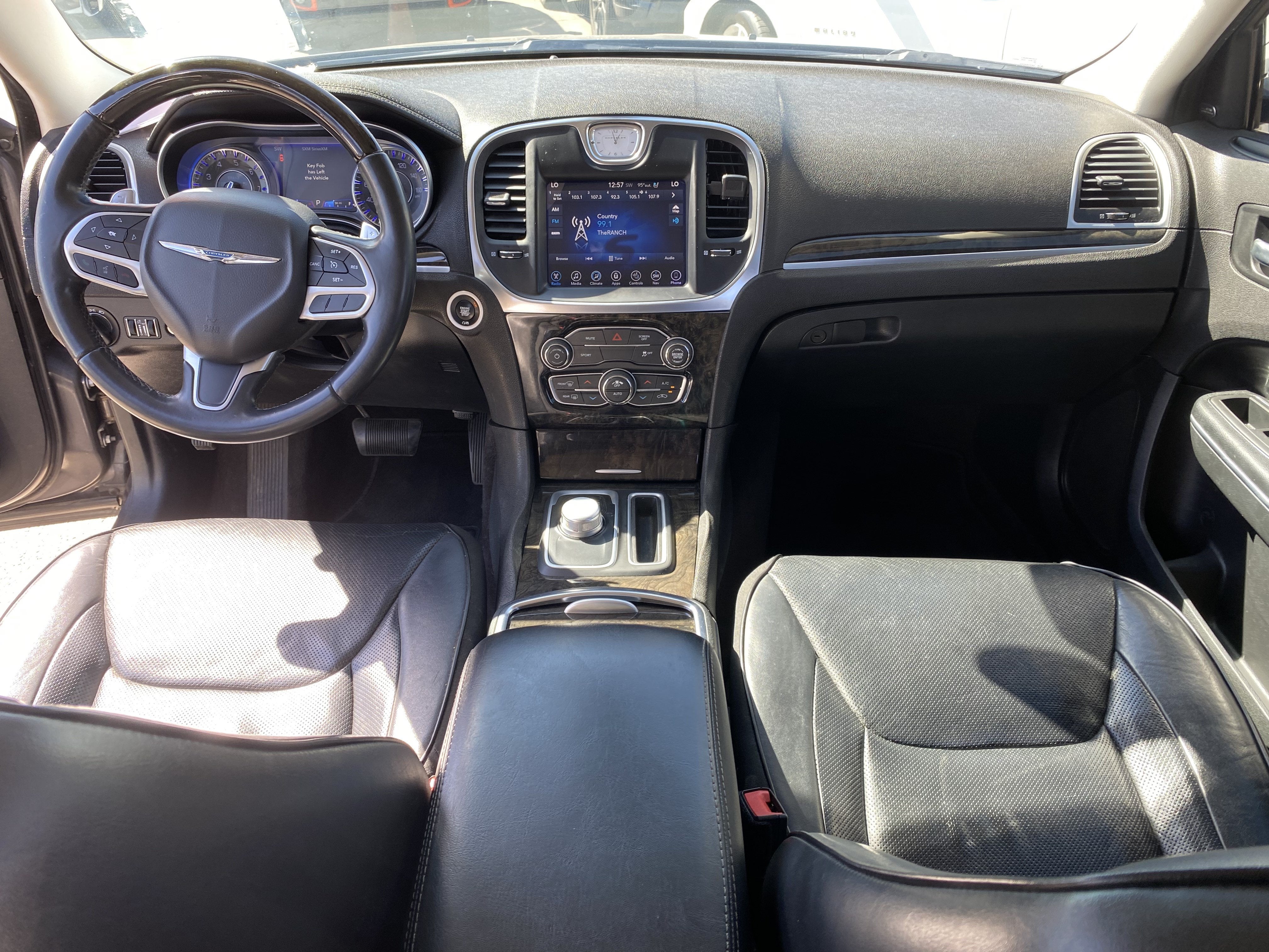 2017 Chrysler 300 300C RWD