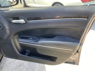 2017 Chrysler 300 300C RWD