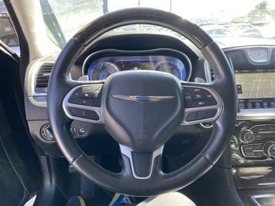 2017 Chrysler 300 300C RWD