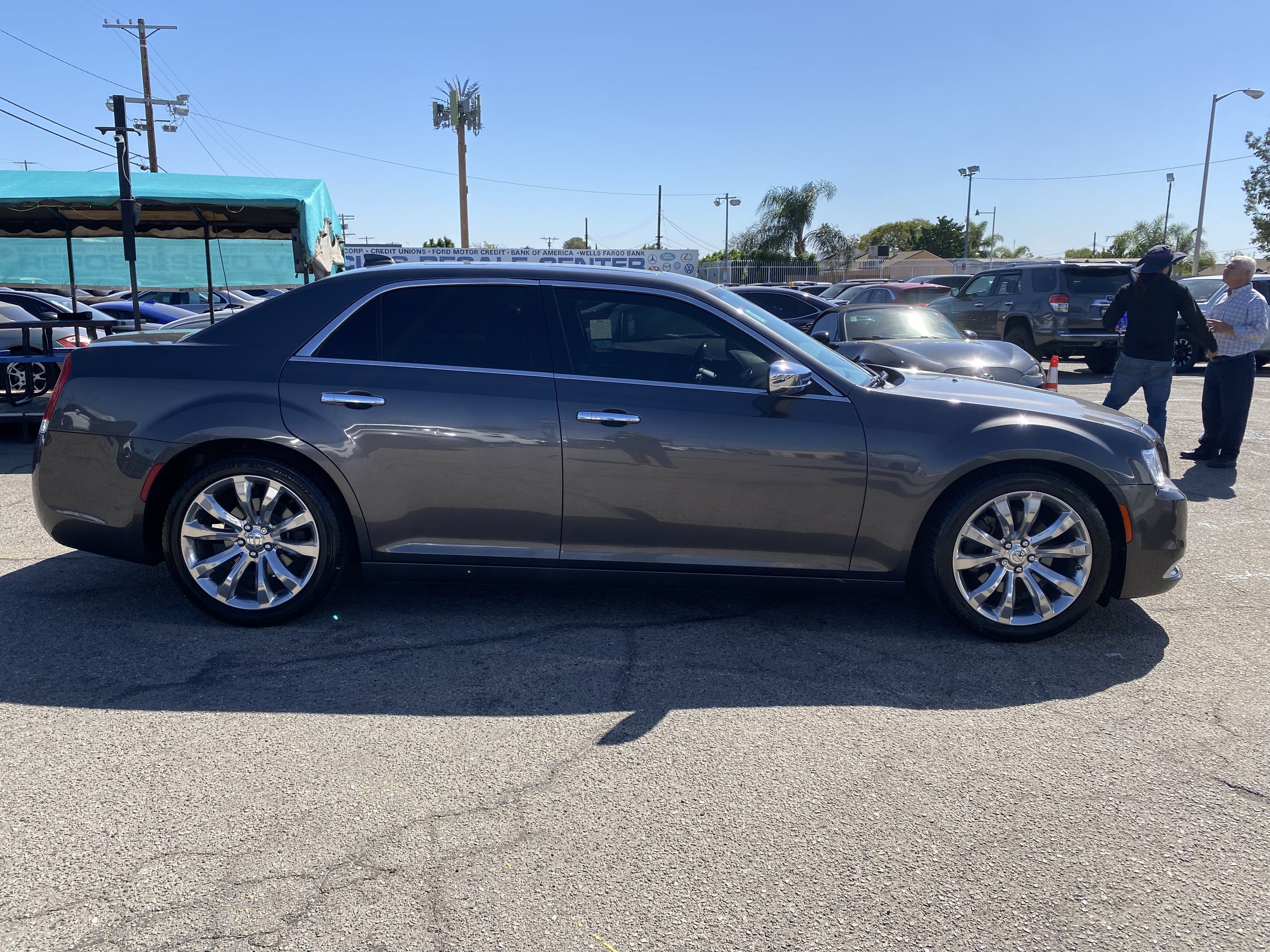 2017 Chrysler 300 300C RWD