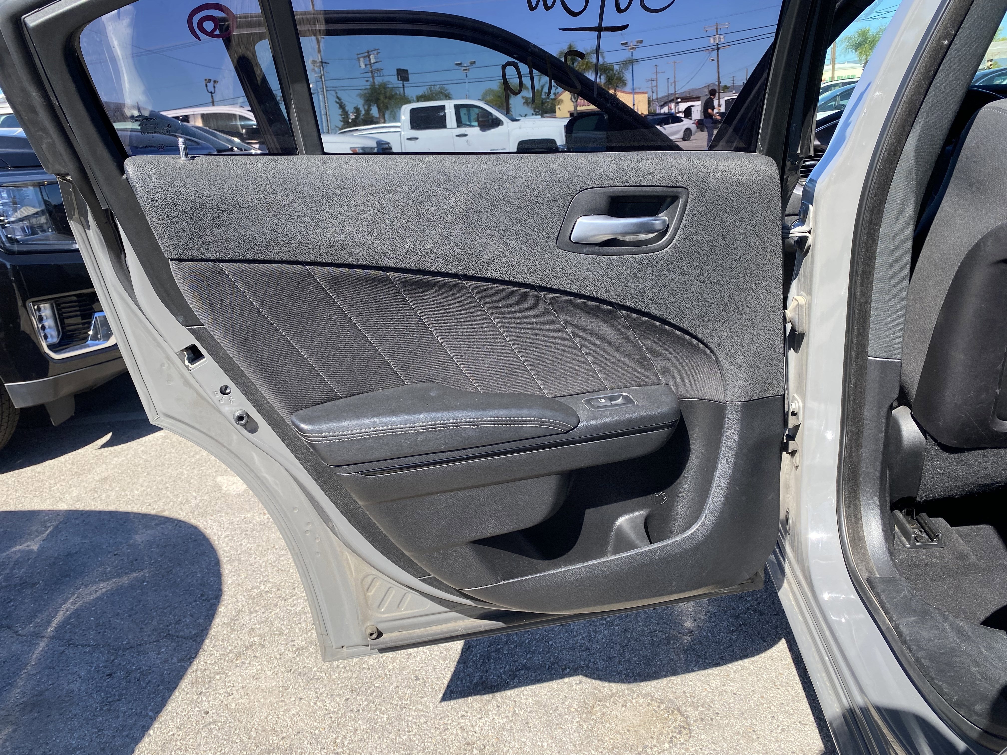 2019 Dodge Charger SXT