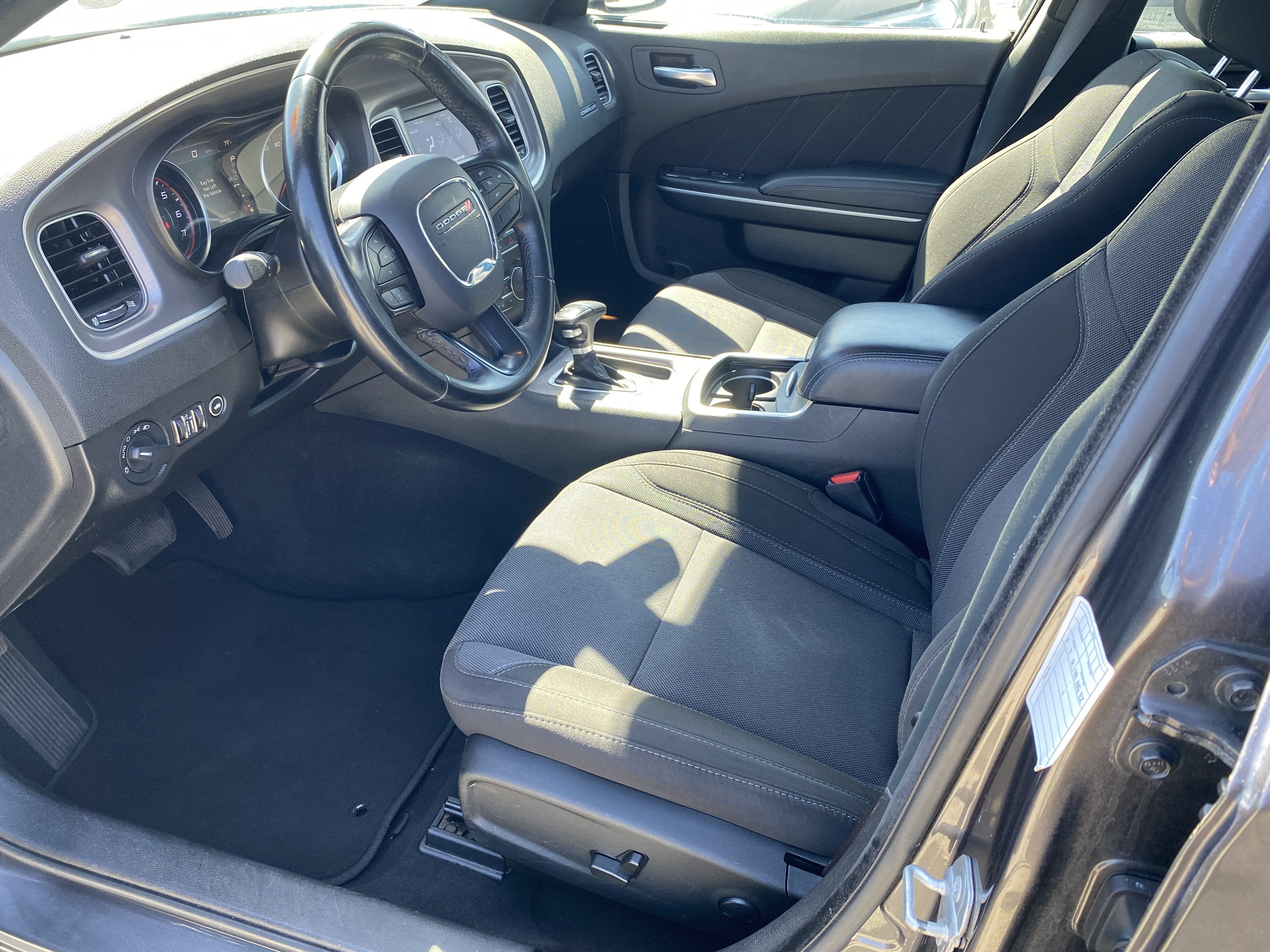 2022 Dodge Charger SXT RWD