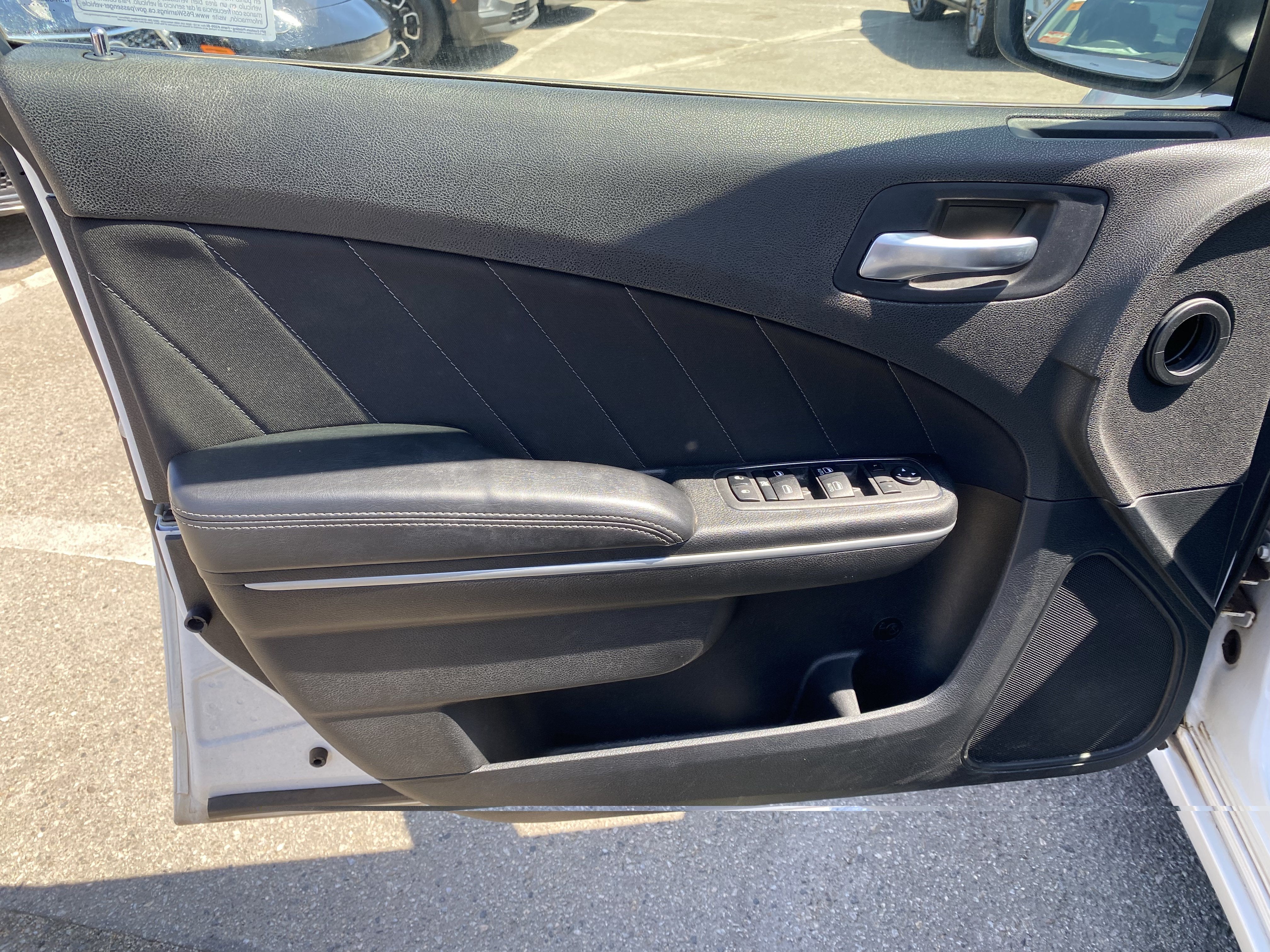 2022 Dodge Charger SXT RWD