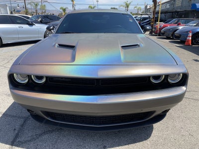 2019 Dodge Challenger SXT RWD
