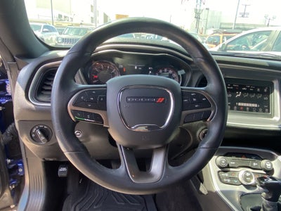 2019 Dodge Challenger SXT RWD