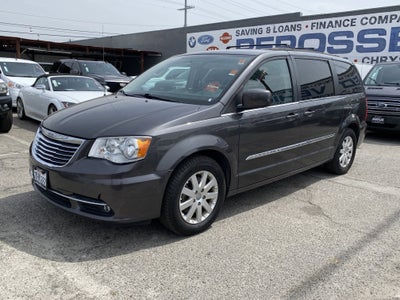 2015 Chrysler Town & Country Touring