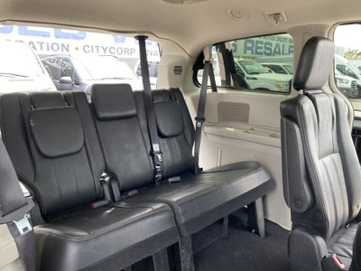 2015 Chrysler Town & Country Touring