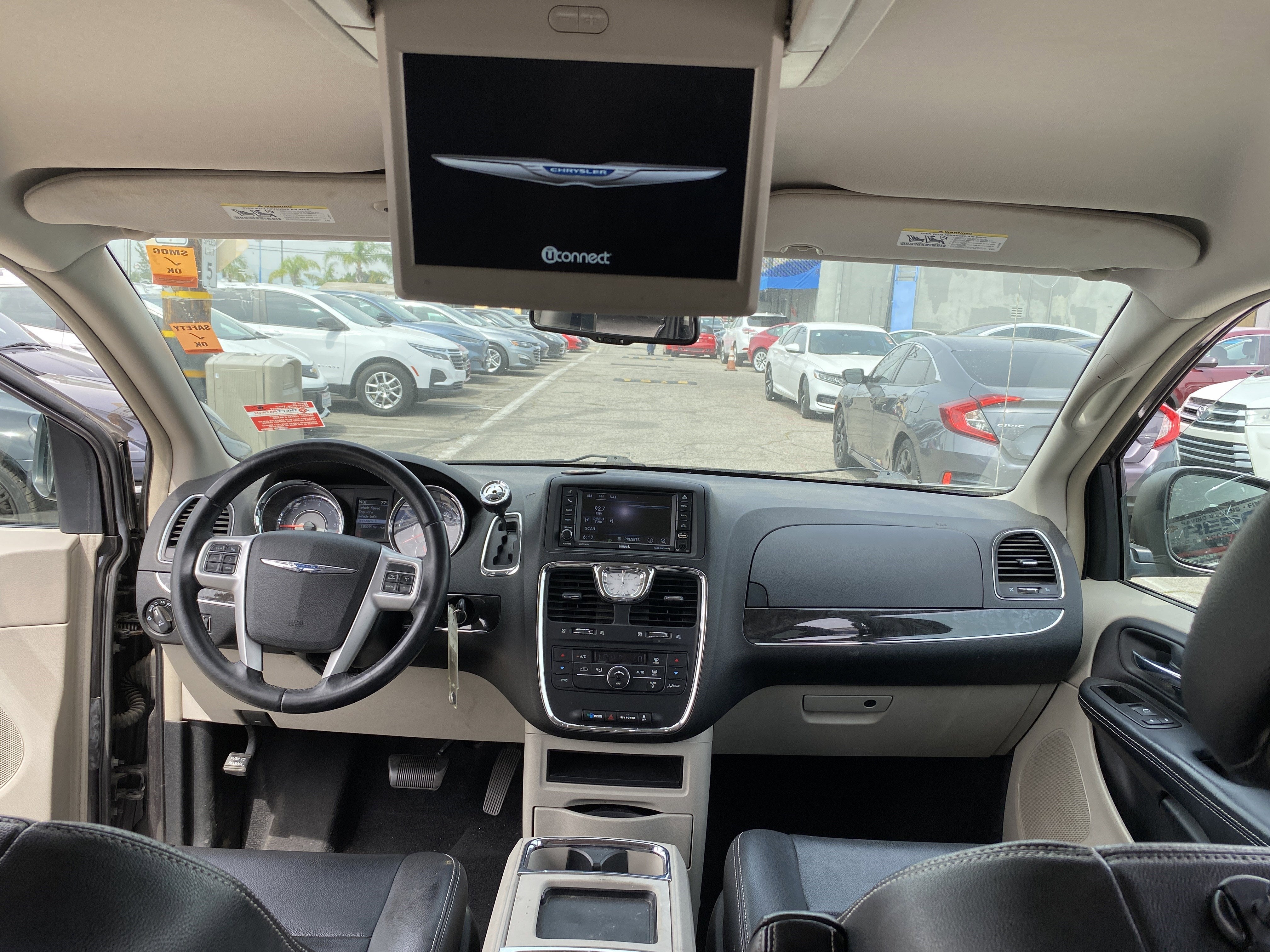 2015 Chrysler Town & Country Touring