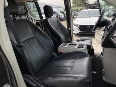 2015 Chrysler Town & Country Touring