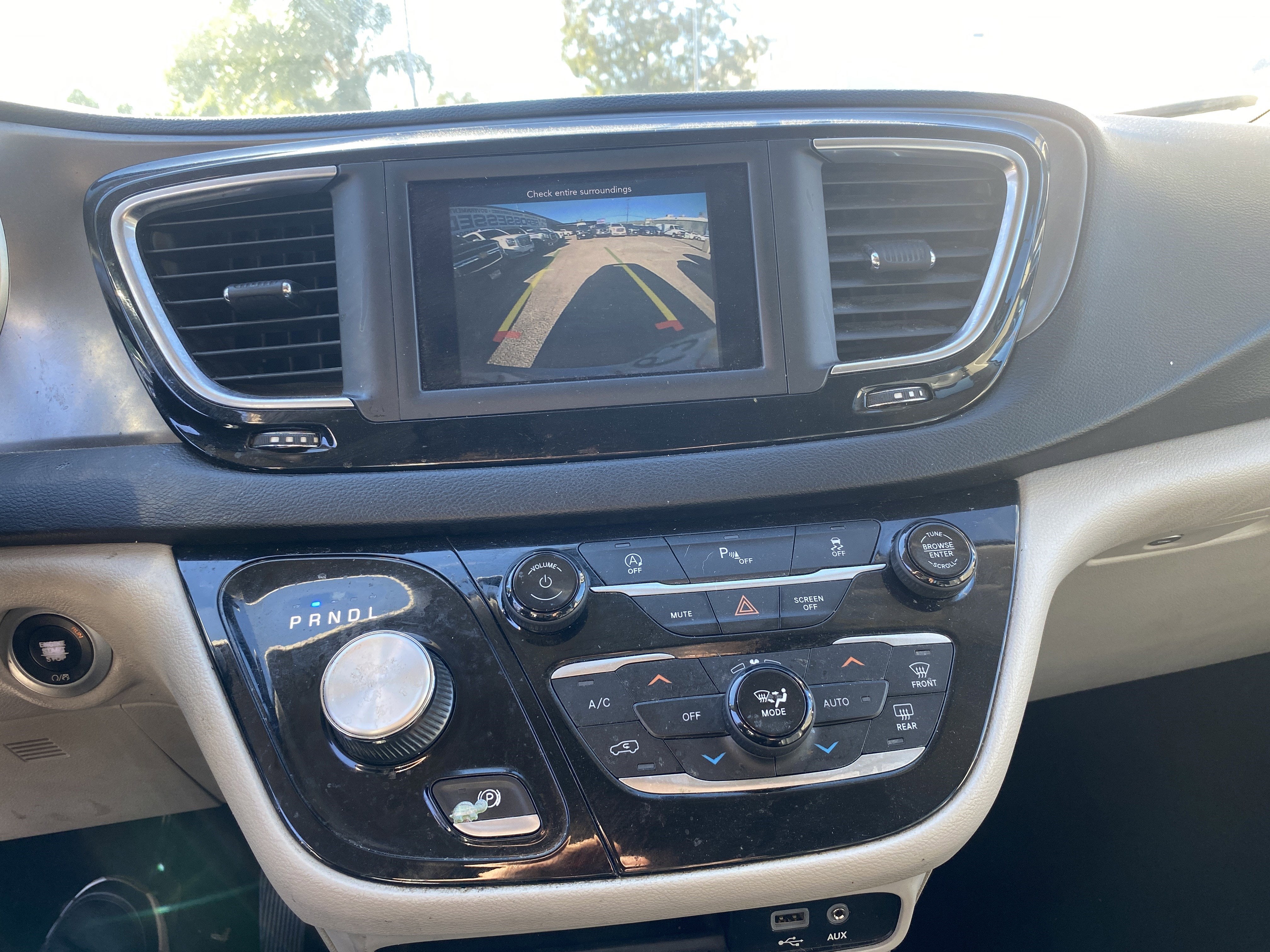 2020 Chrysler Pacifica Touring L