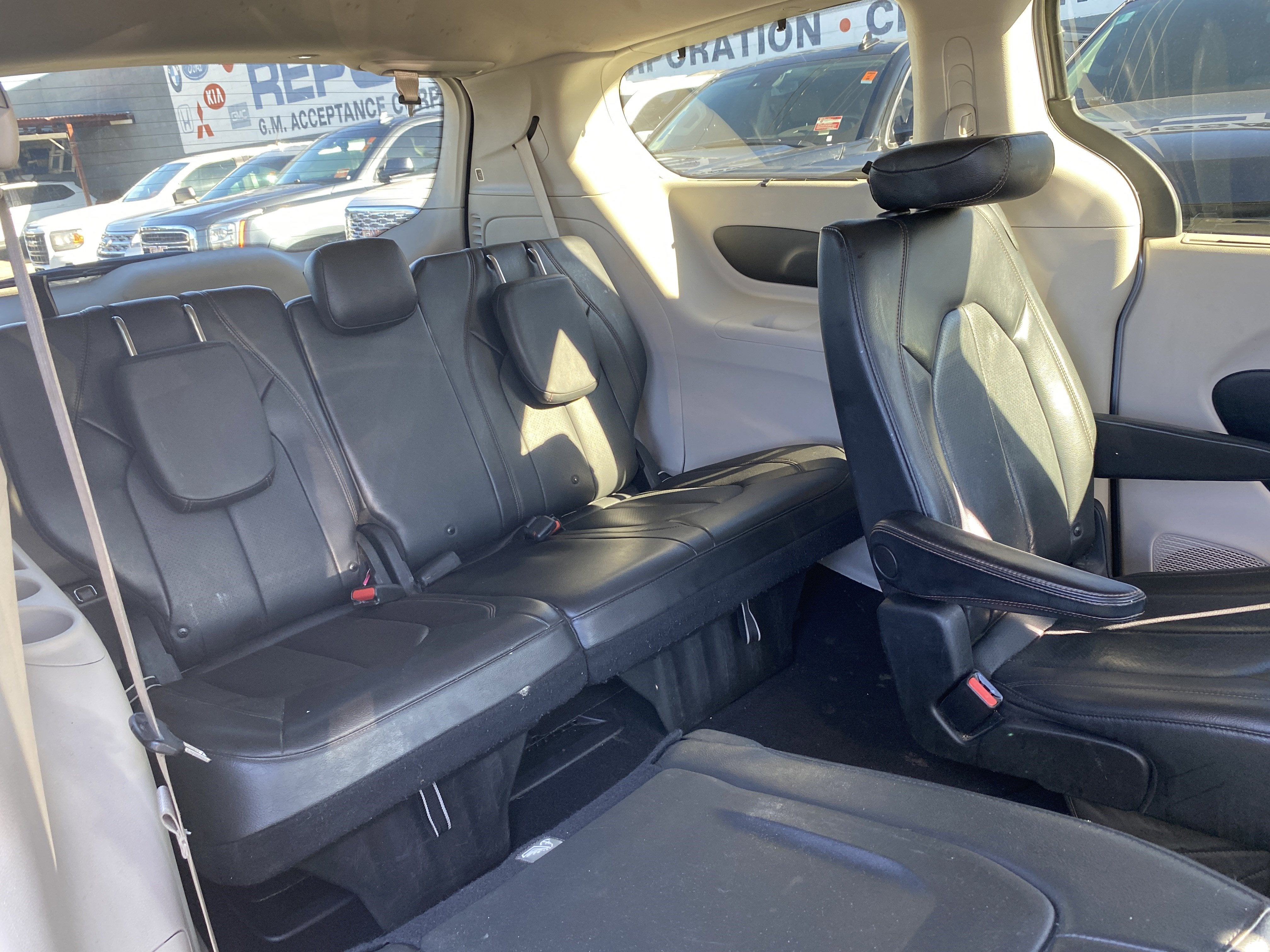 2020 Chrysler Pacifica Touring L