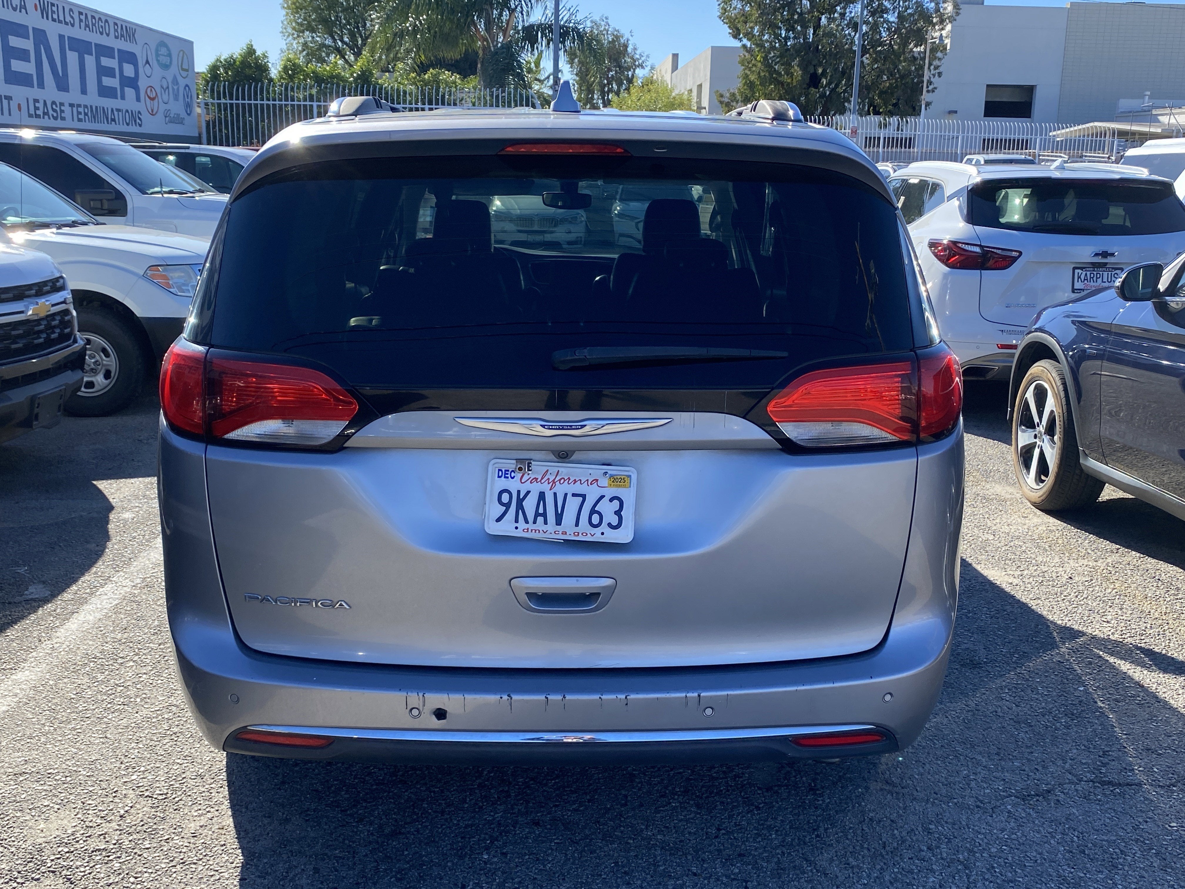 2020 Chrysler Pacifica Touring L