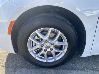 2024 Chrysler Pacifica TOURING FWD
