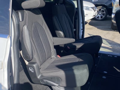 2024 Chrysler Pacifica TOURING FWD