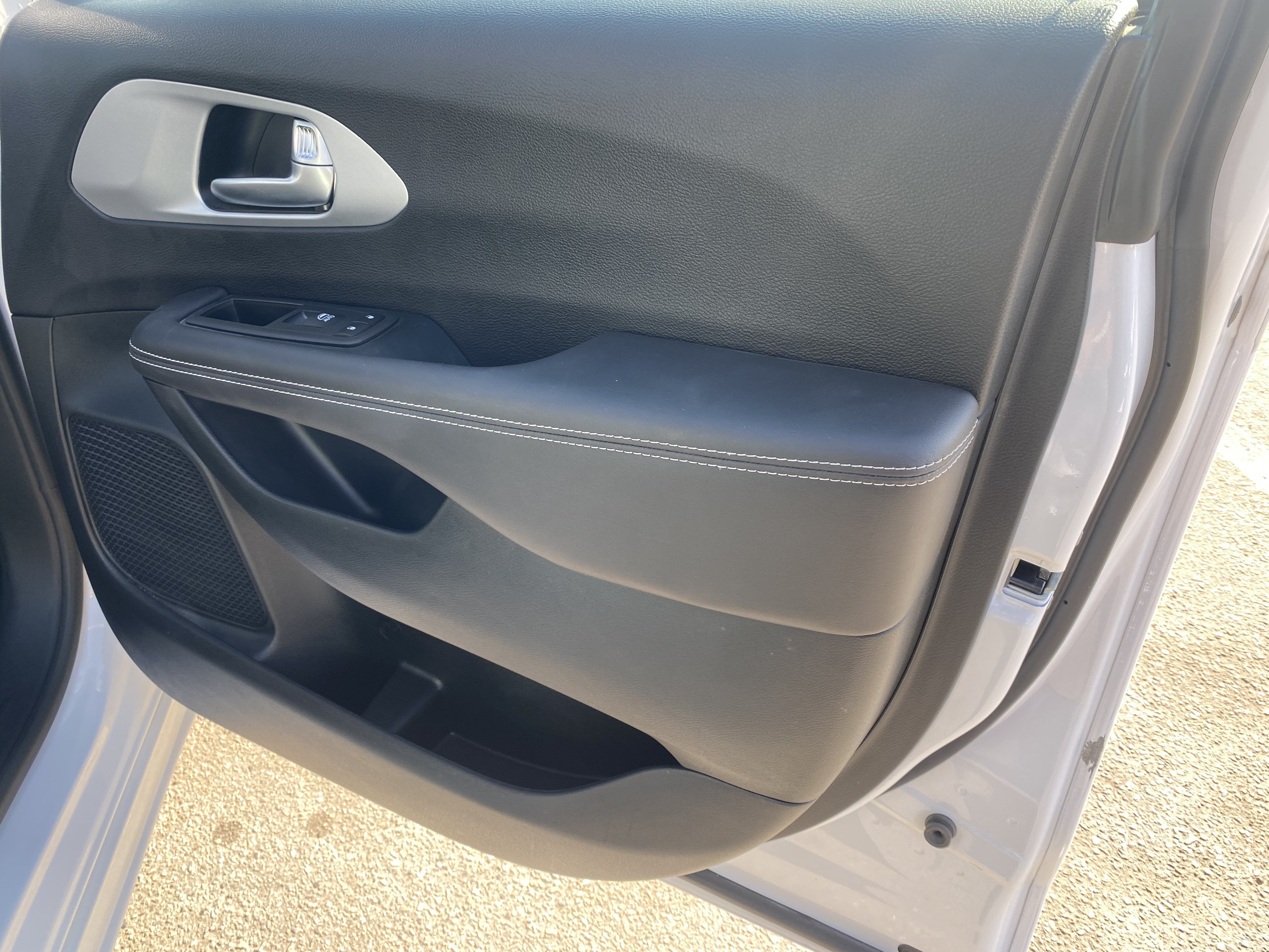 2024 Chrysler Pacifica TOURING FWD