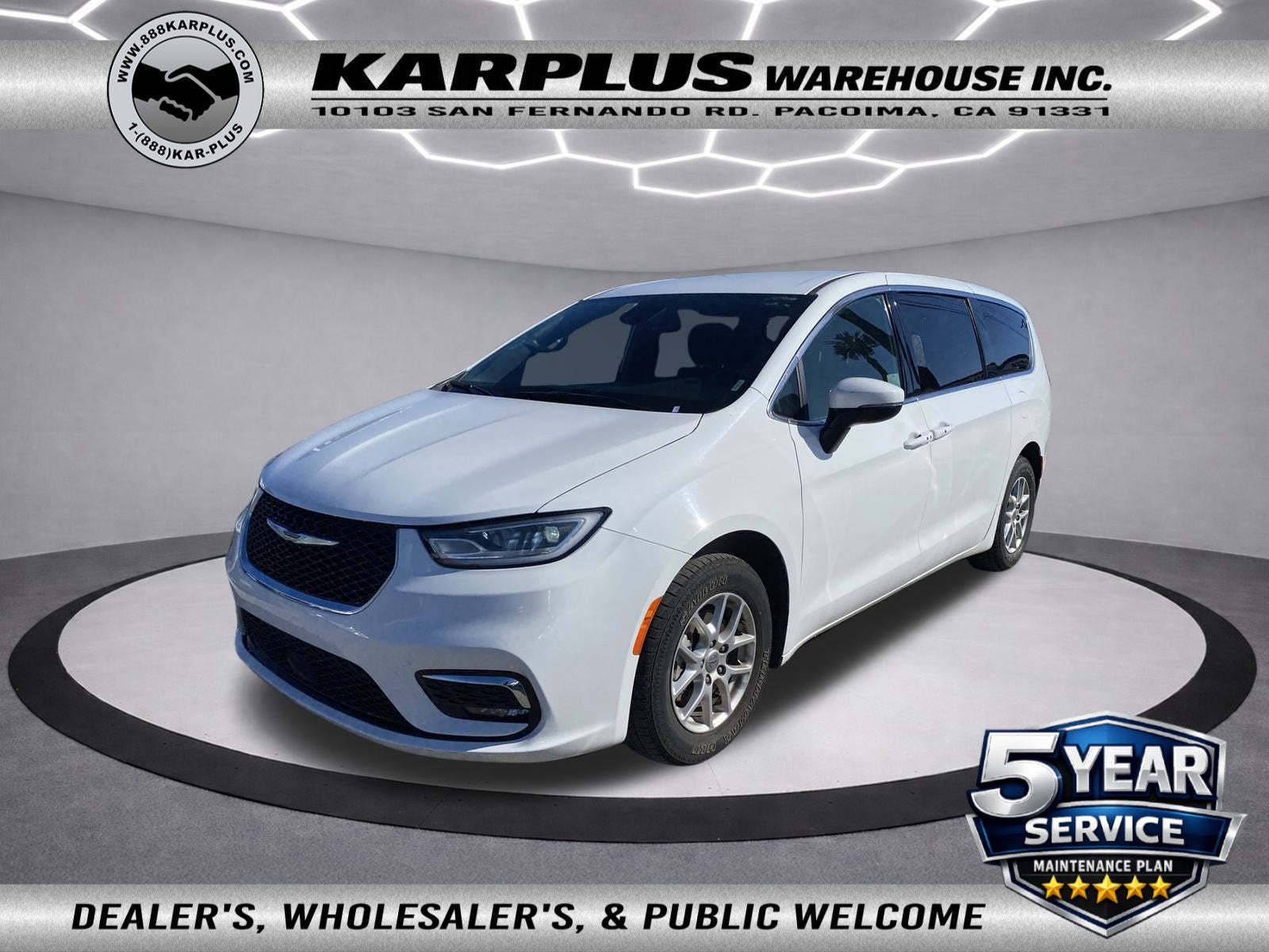 2023 Chrysler Pacifica Touring