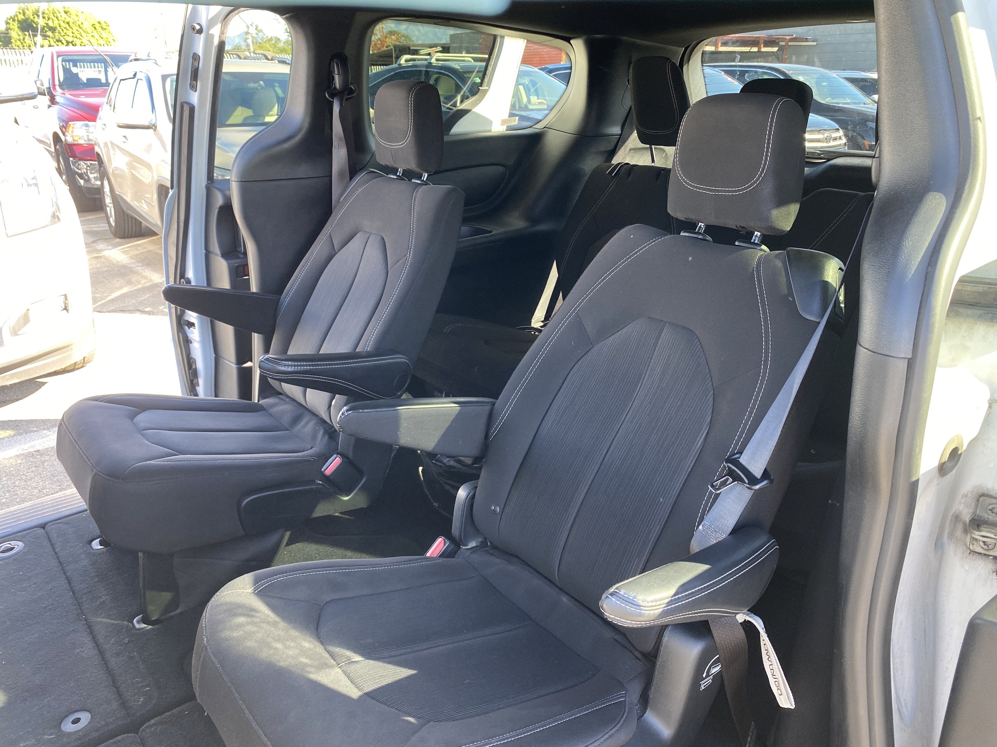 2023 Chrysler Pacifica Touring