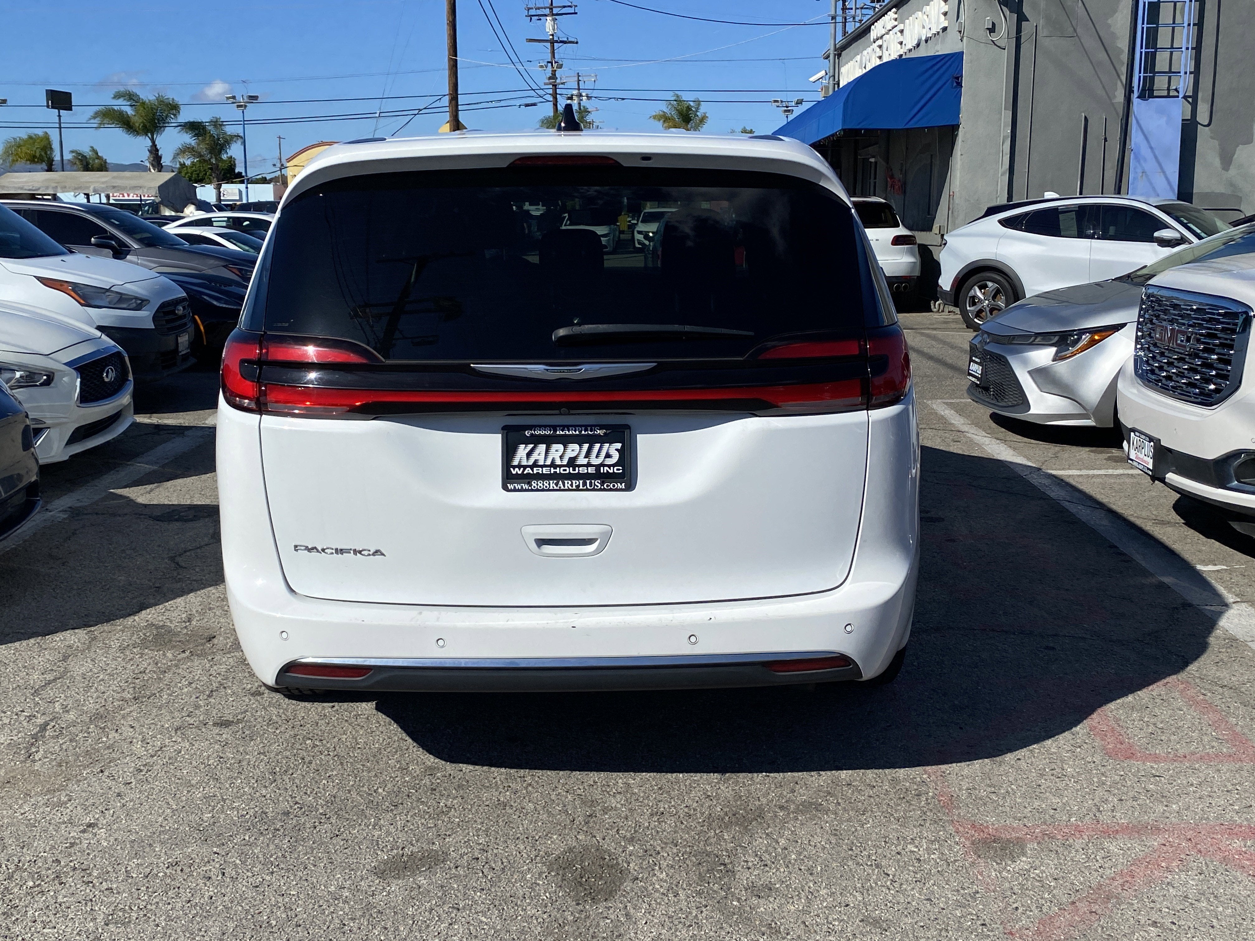 2023 Chrysler Pacifica Touring