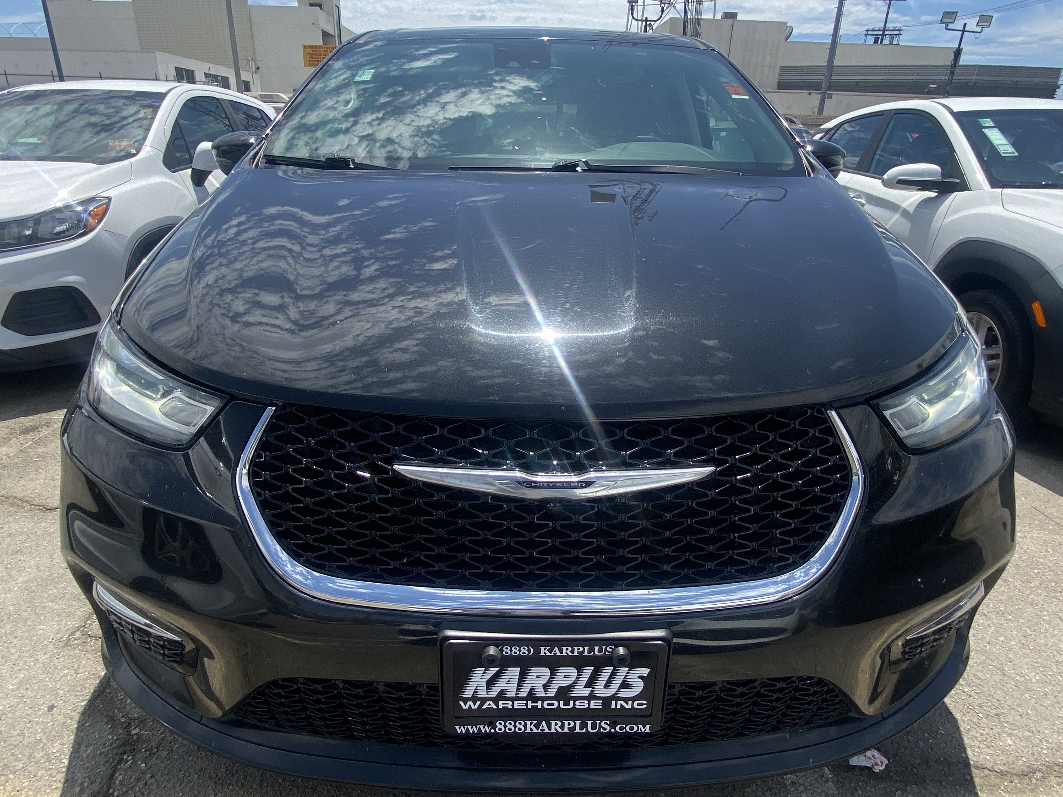 2023 Chrysler Pacifica Hybrid Touring L