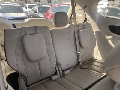 2017 Chrysler Pacifica Hybrid Platinum