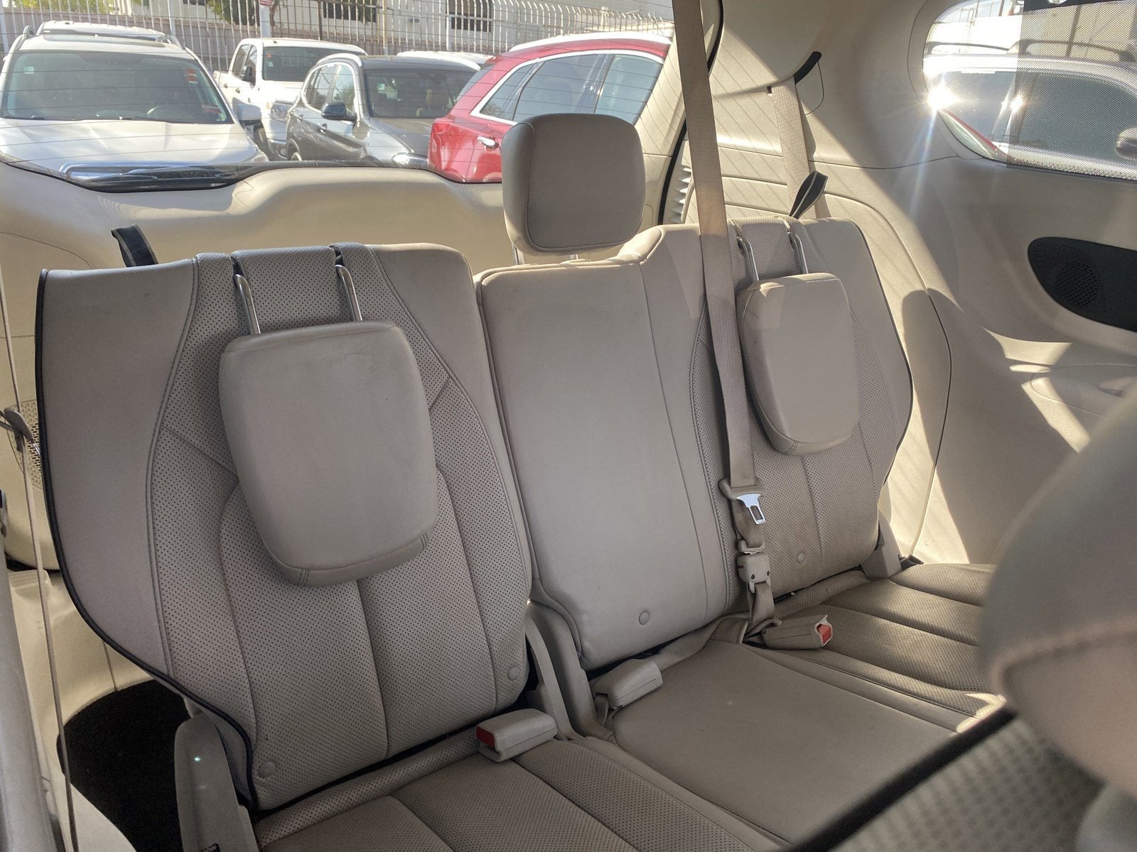 2017 Chrysler Pacifica Hybrid Platinum