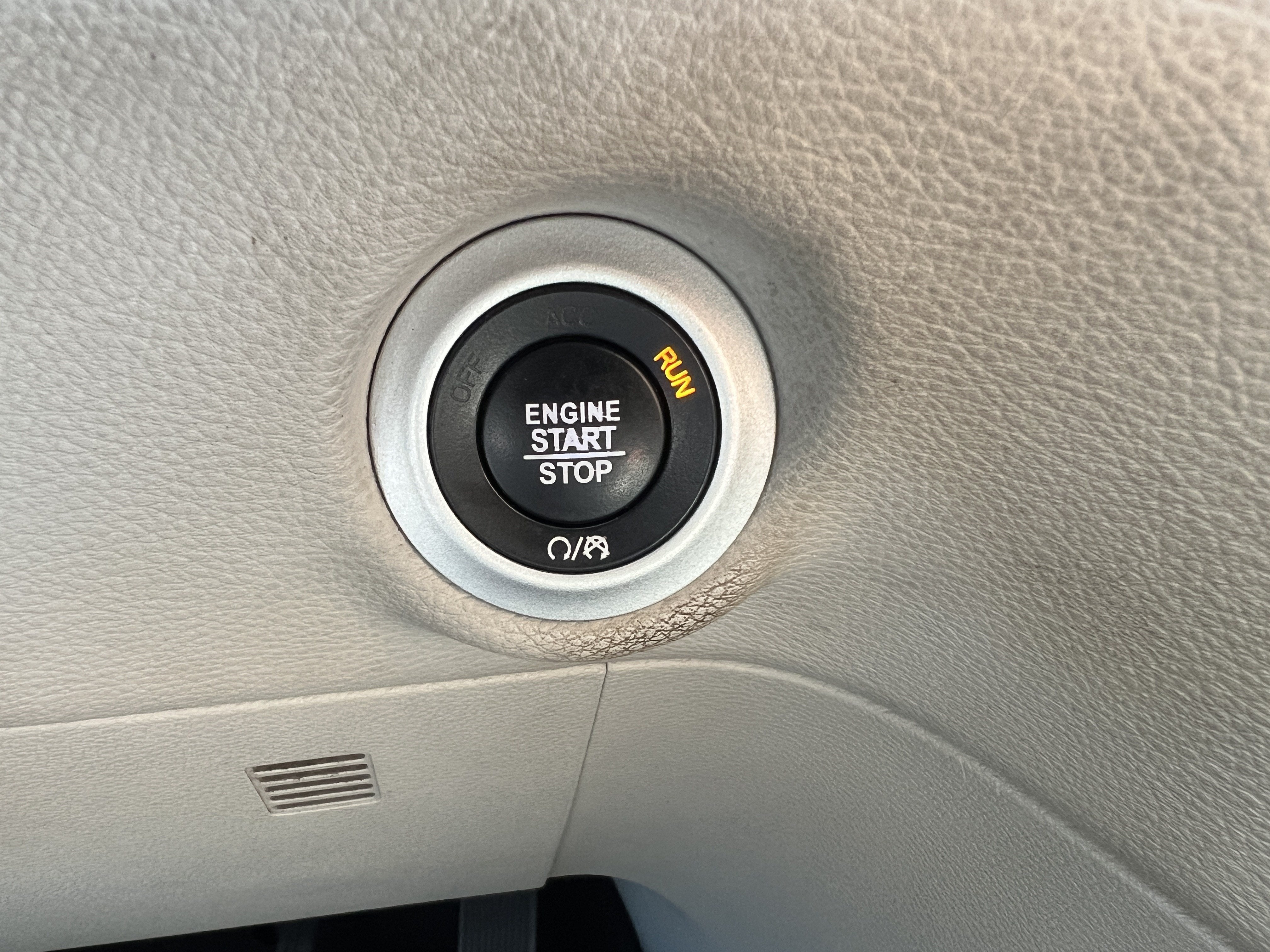 2017 Chrysler Pacifica Hybrid Platinum